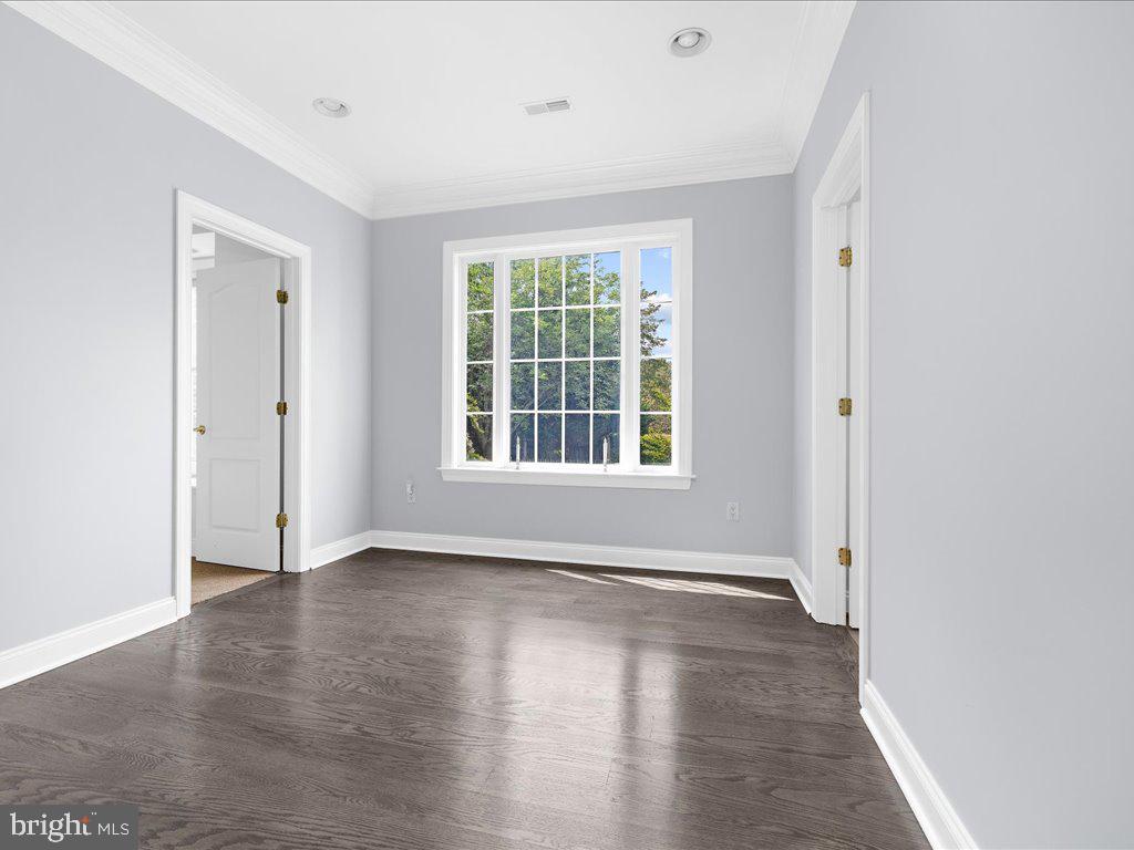 BRANTWOOD - Residential