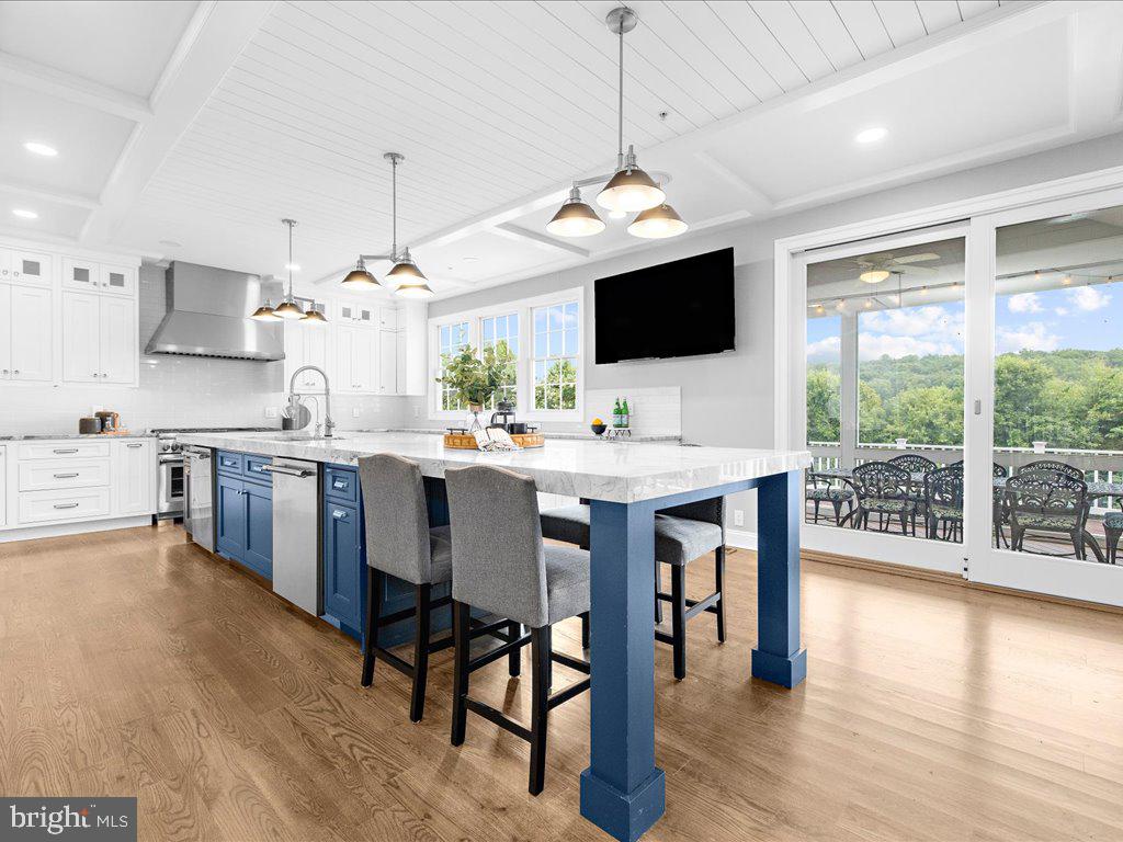 BRANTWOOD - Residential