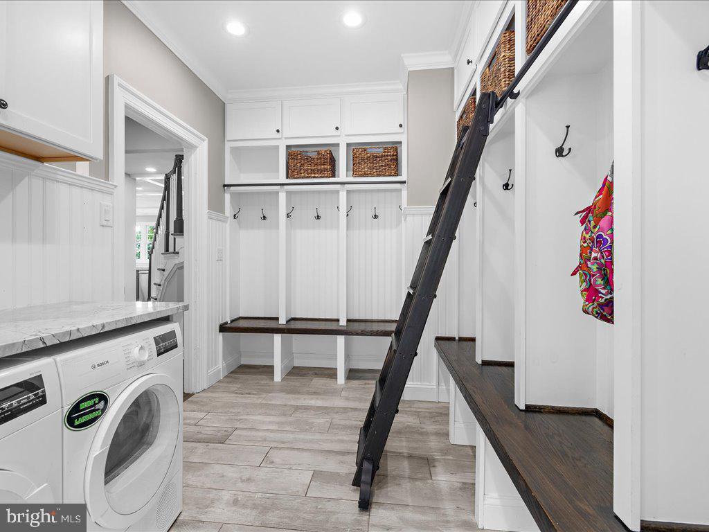 BRANTWOOD - Residential
