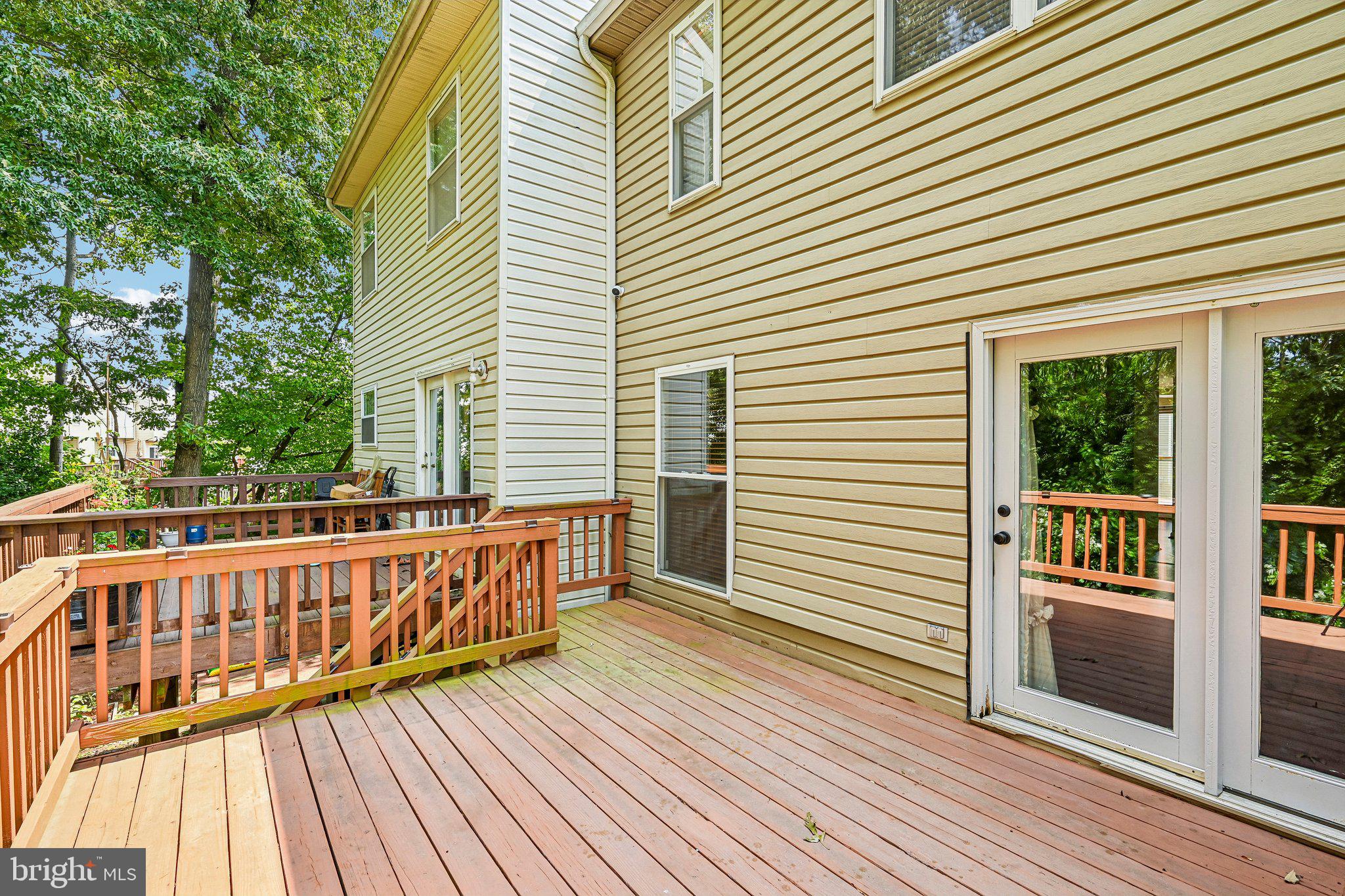 FOX CHASE - Residential