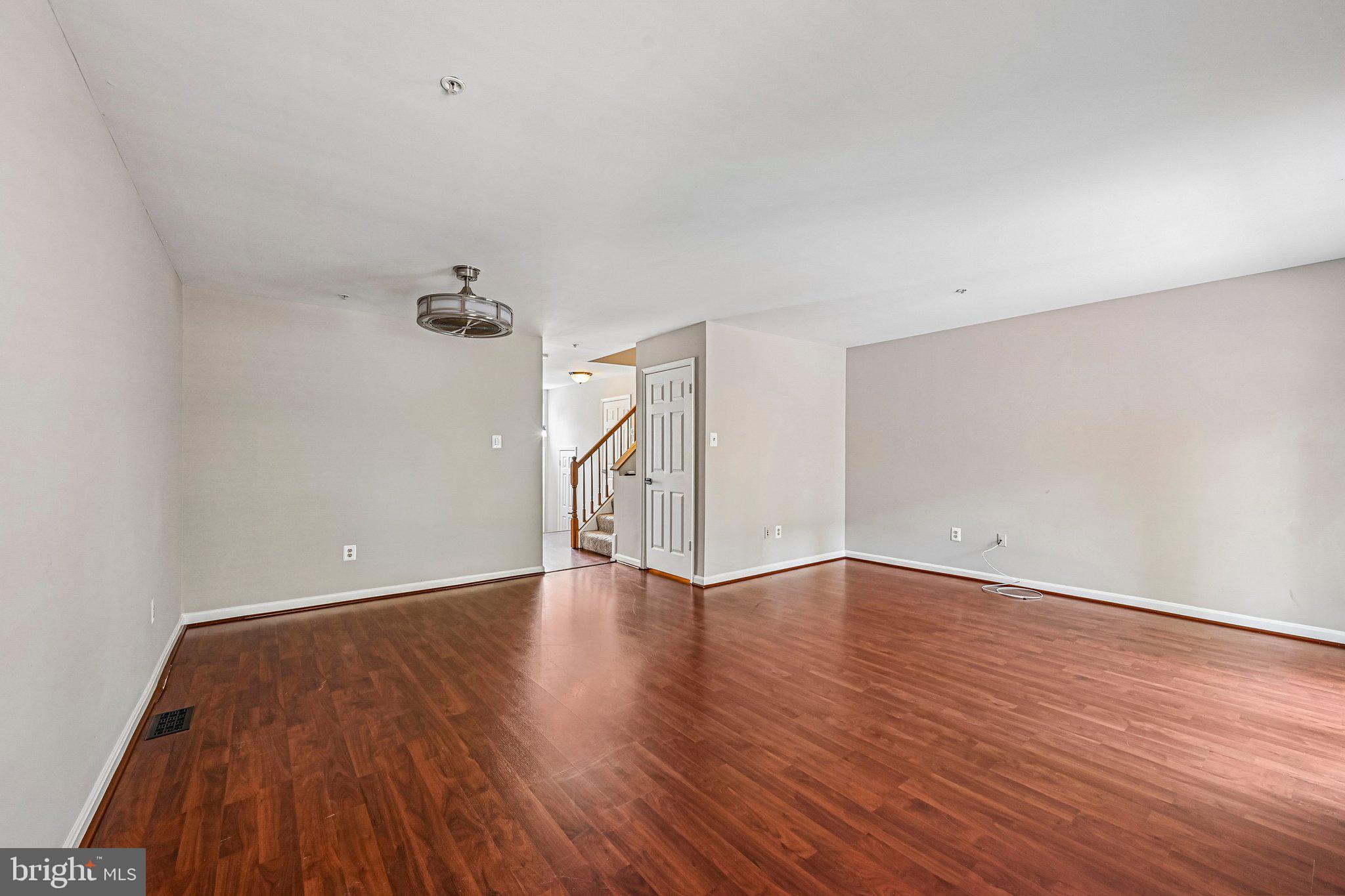 FOX CHASE - Residential