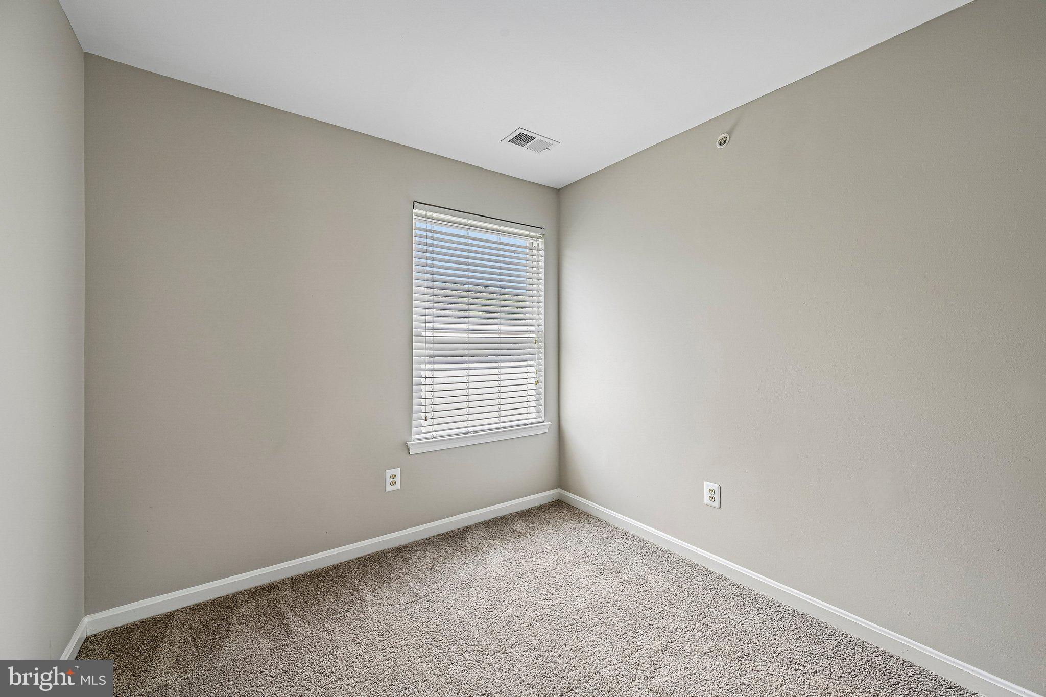FOX CHASE - Residential