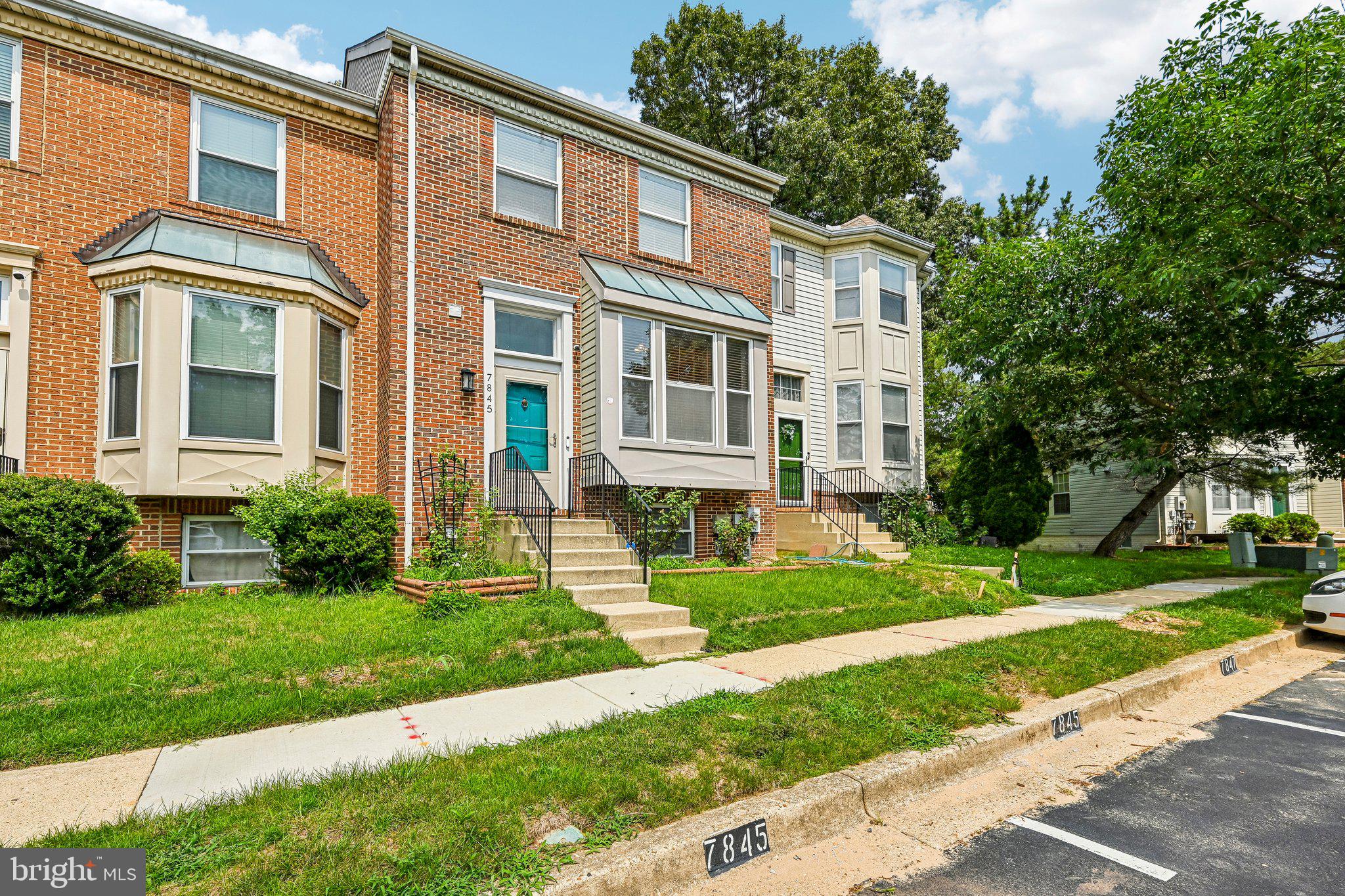 FOX CHASE - Residential