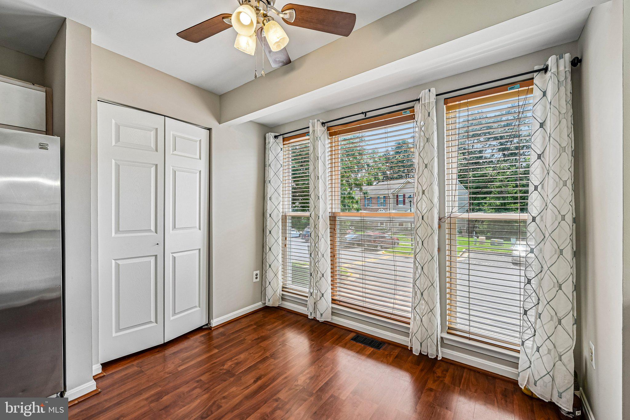 FOX CHASE - Residential