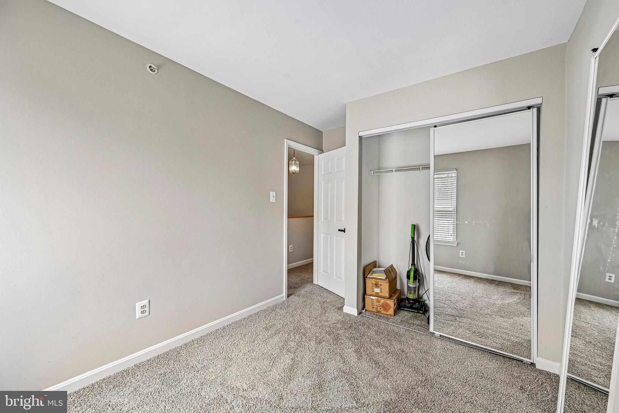 FOX CHASE - Residential