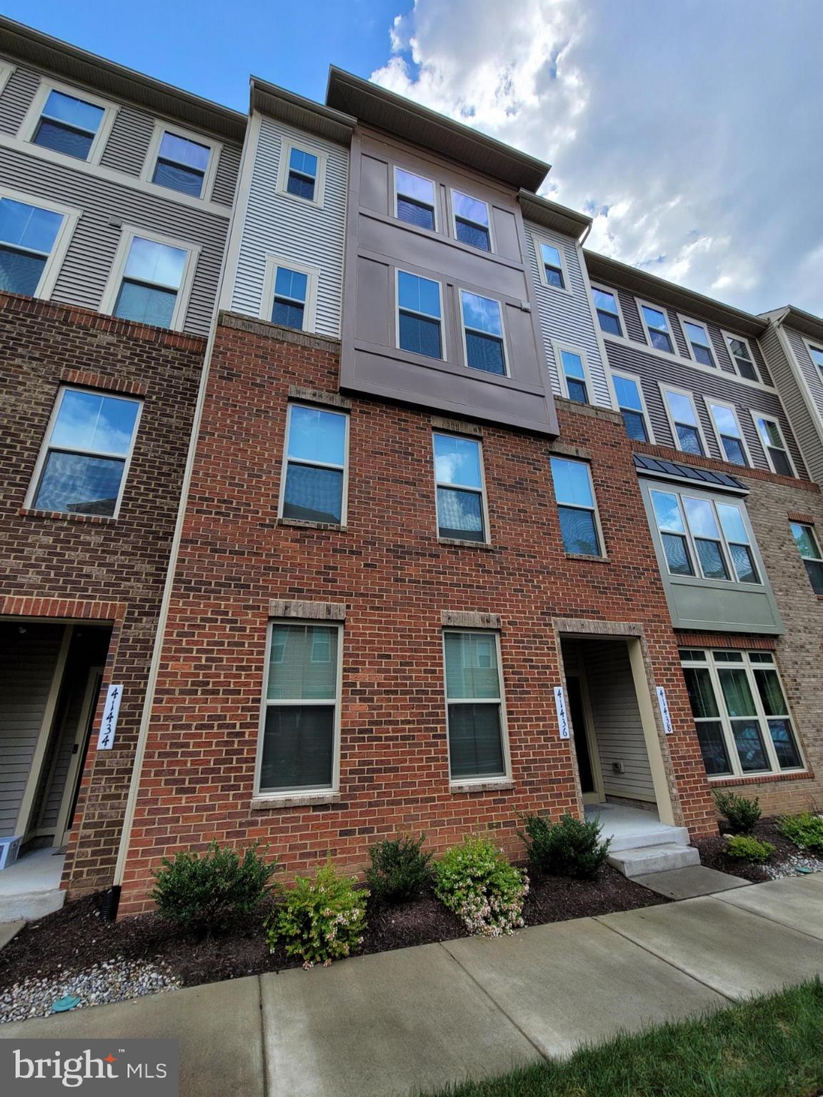 Stylish 3 Bedroom Upper Level Condo with Garage Packed with Perks. This stunning 3 bedroom, 2.5 bath upper level condo offers a spacious layout and sleek hardwood floors throughout. The gourmet kitchen features stainless steel appliances and a massive center island, ideal for cooking, entertaining, or casual dining. Enjoy the convenience of in-unit laundry and the added bonus of your own garage. The community offers fantastic amenities including a pool, tennis courts, fitness center, playground, and a welcoming clubhouse perfect for gatherings. Where comfort meets community. Schedule your tour today.

Move In Fee $150
