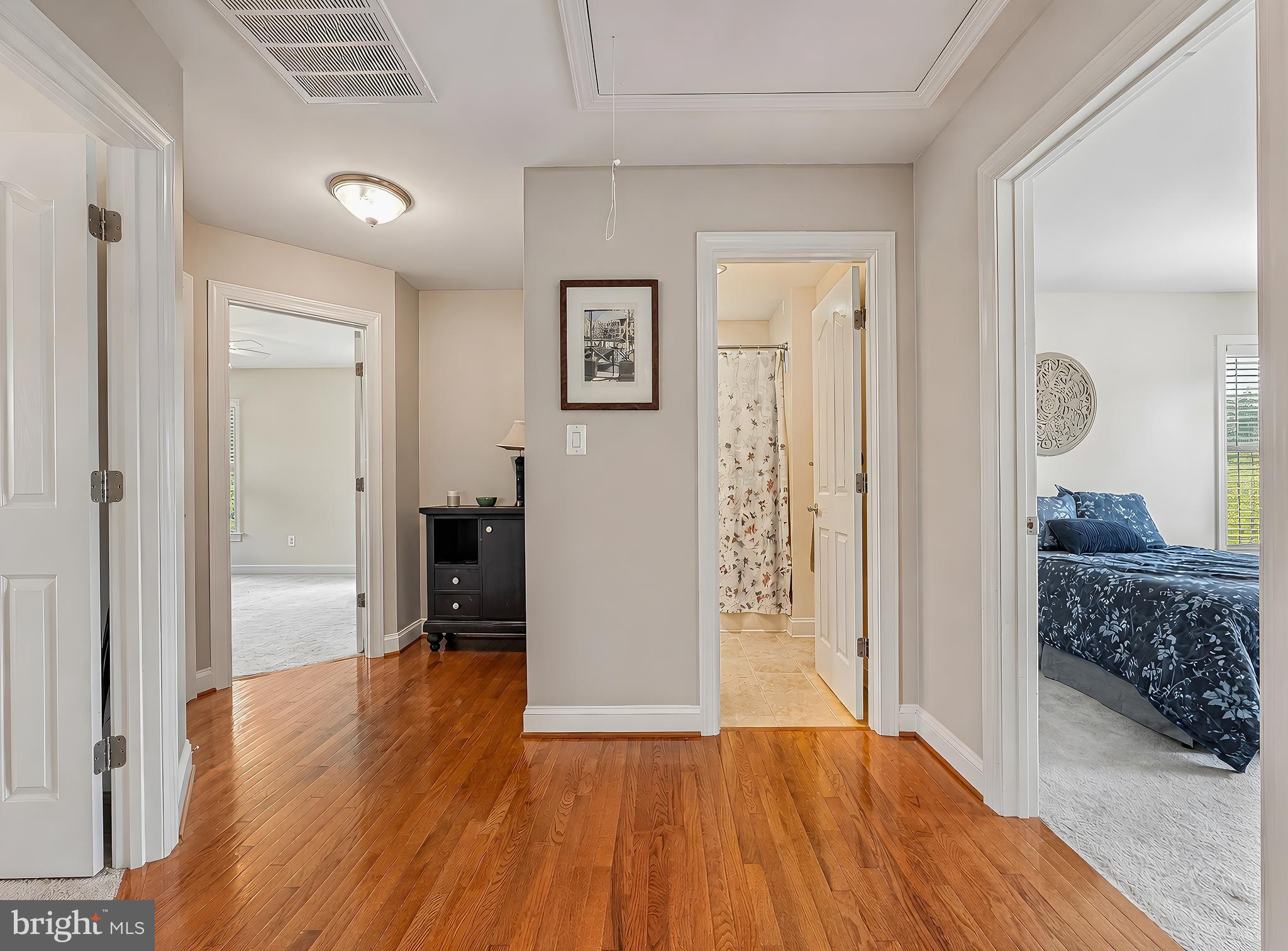 LEONARDS GRANT - Residential