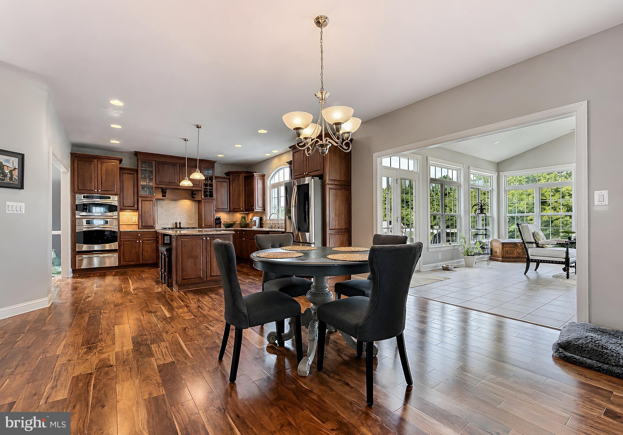 LEONARDS GRANT - Residential