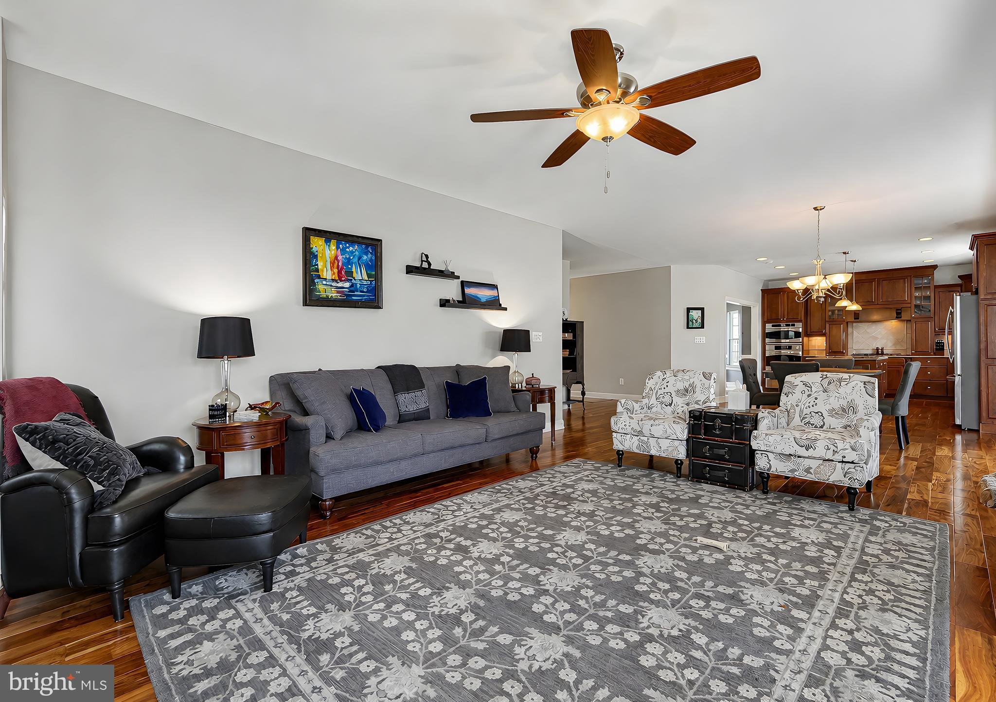 LEONARDS GRANT - Residential