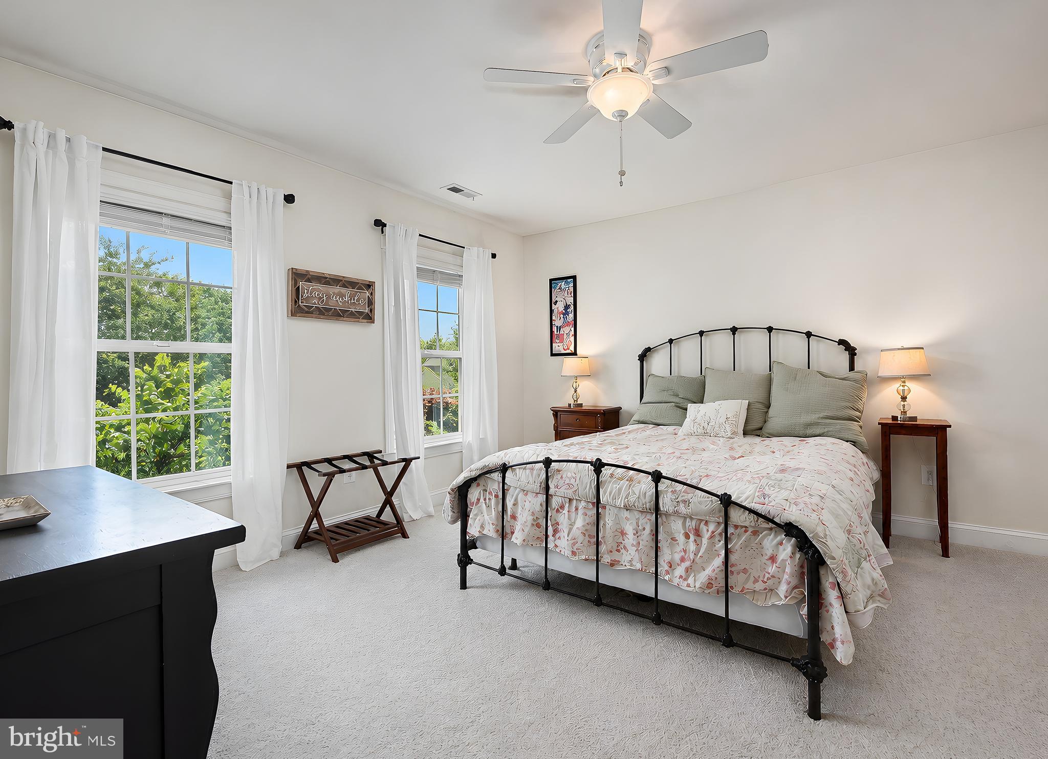 LEONARDS GRANT - Residential
