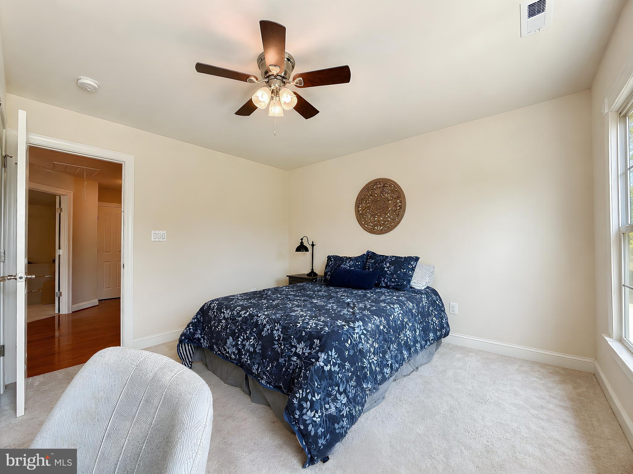 LEONARDS GRANT - Residential