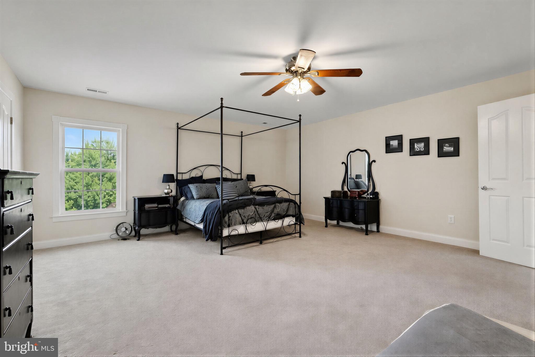 LEONARDS GRANT - Residential