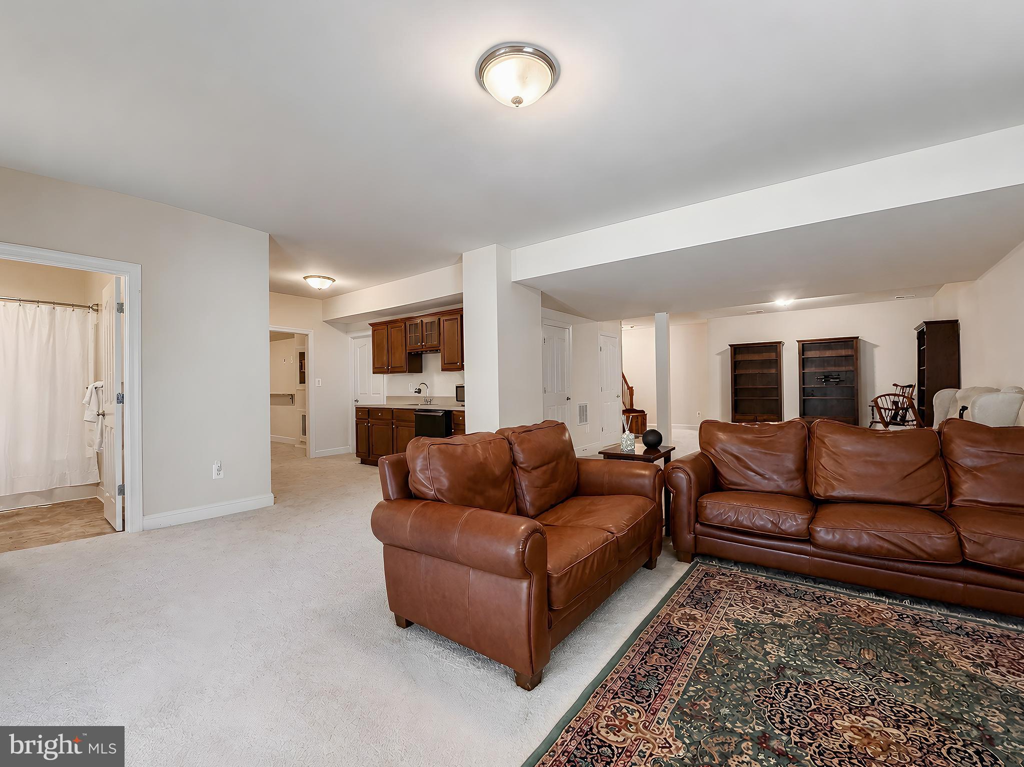LEONARDS GRANT - Residential