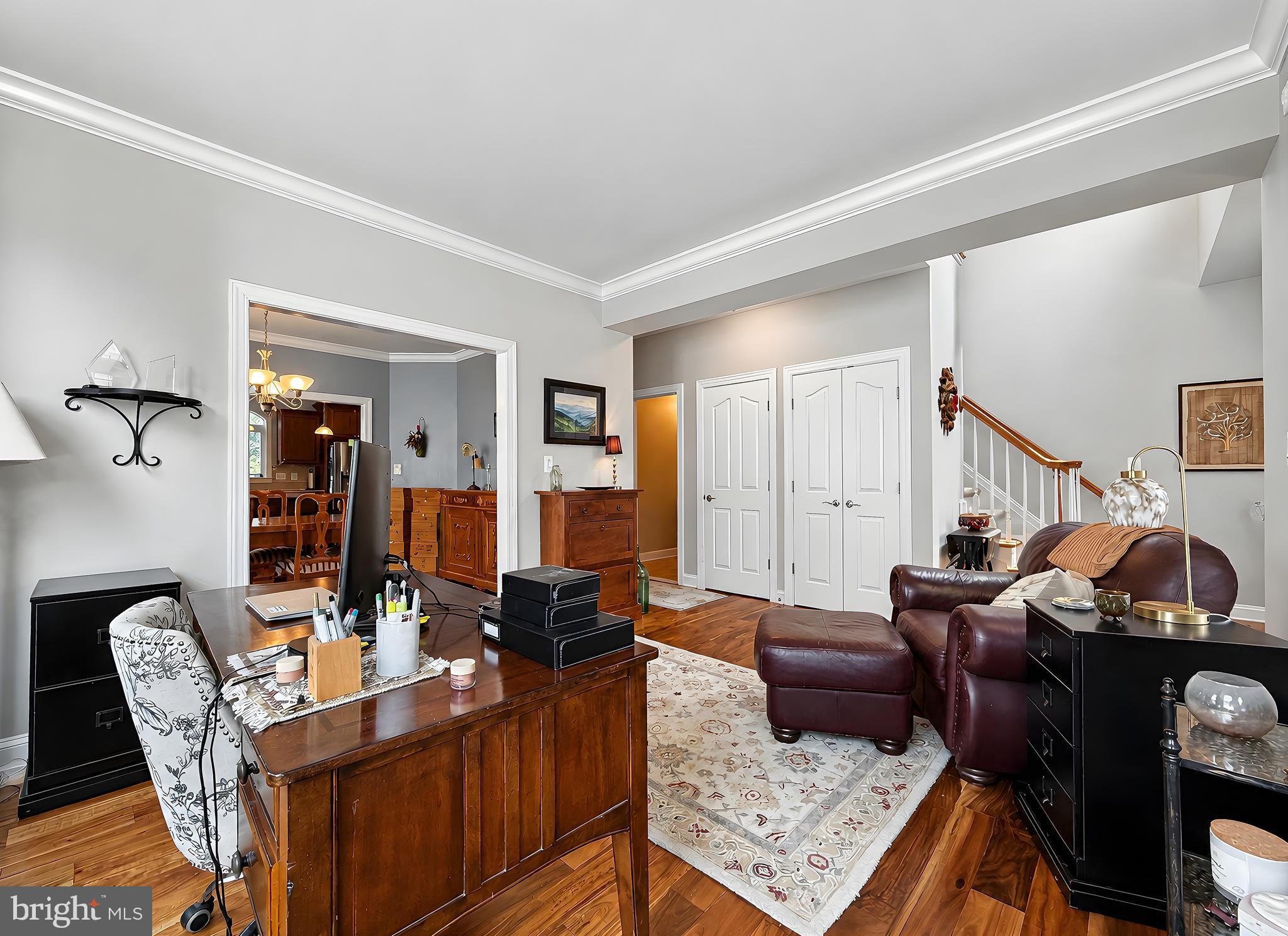 LEONARDS GRANT - Residential
