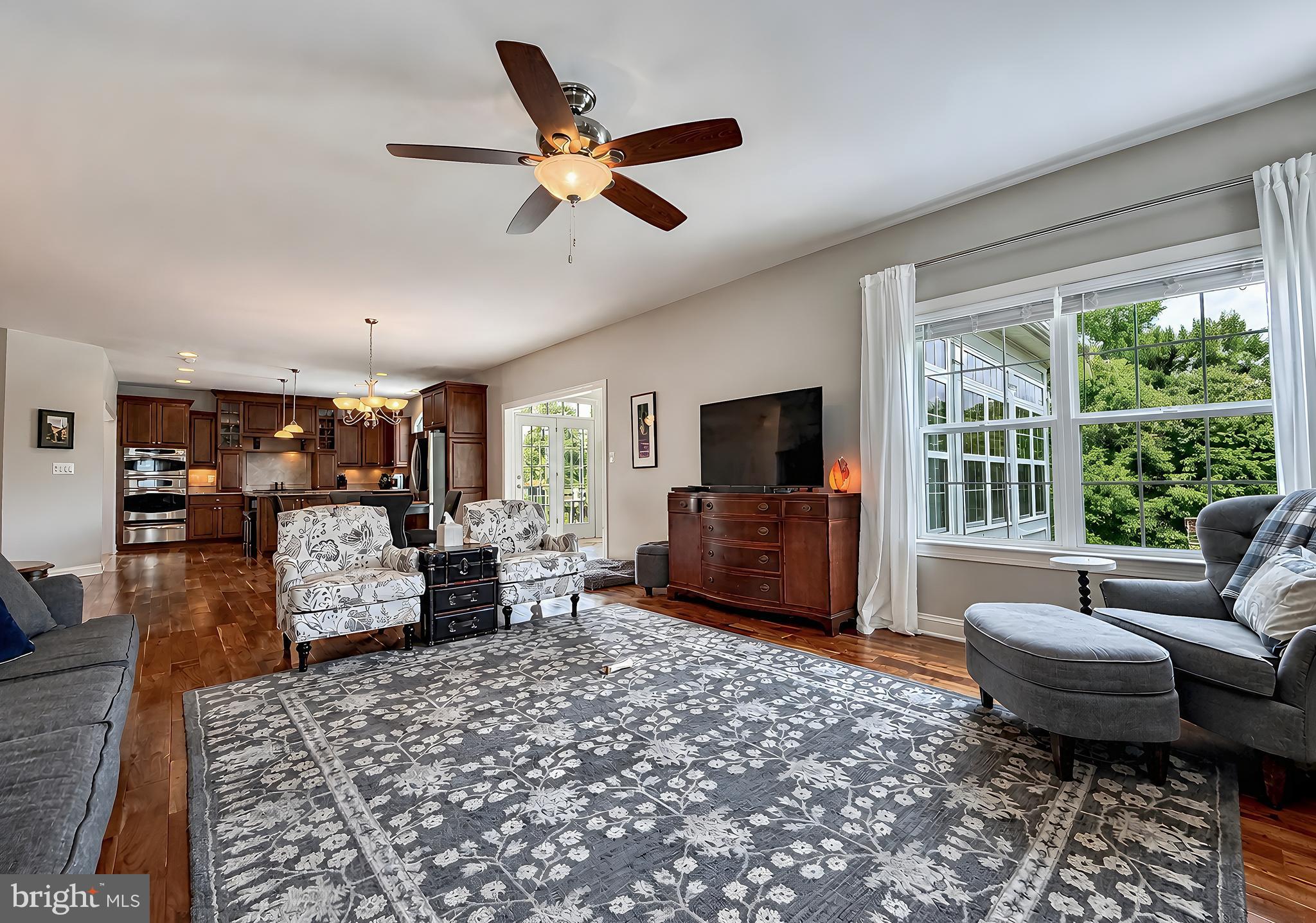 LEONARDS GRANT - Residential