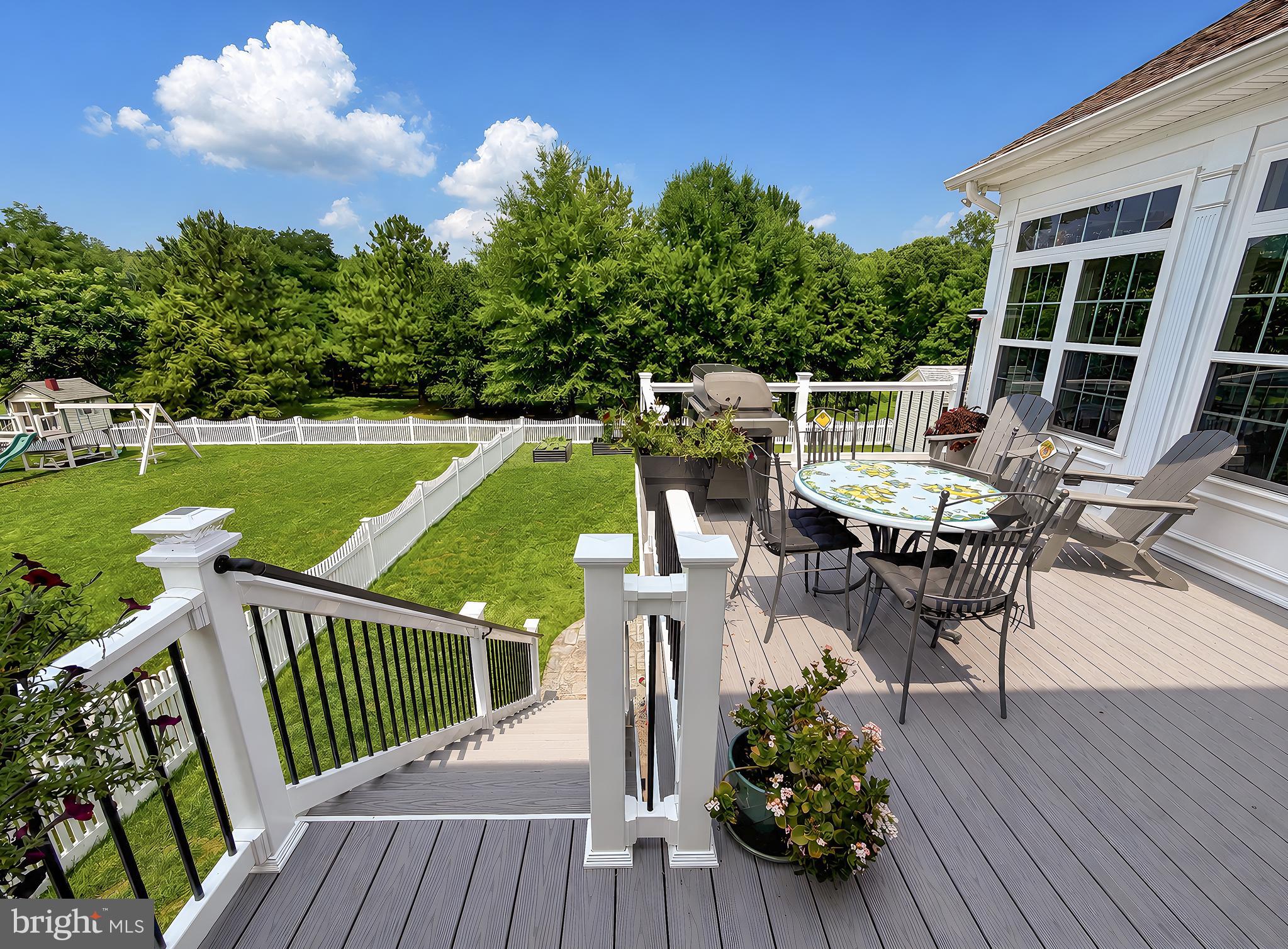 LEONARDS GRANT - Residential