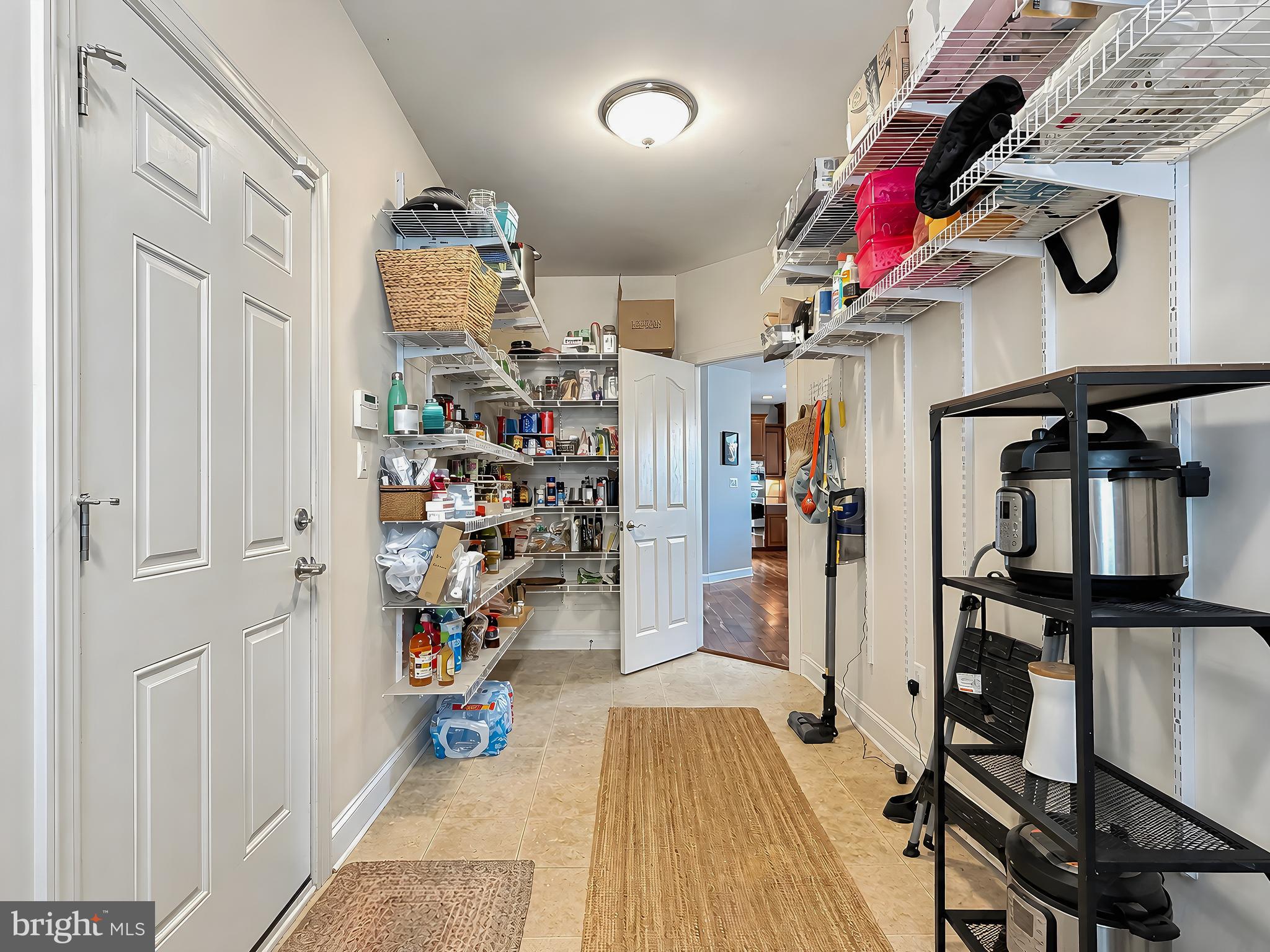 LEONARDS GRANT - Residential