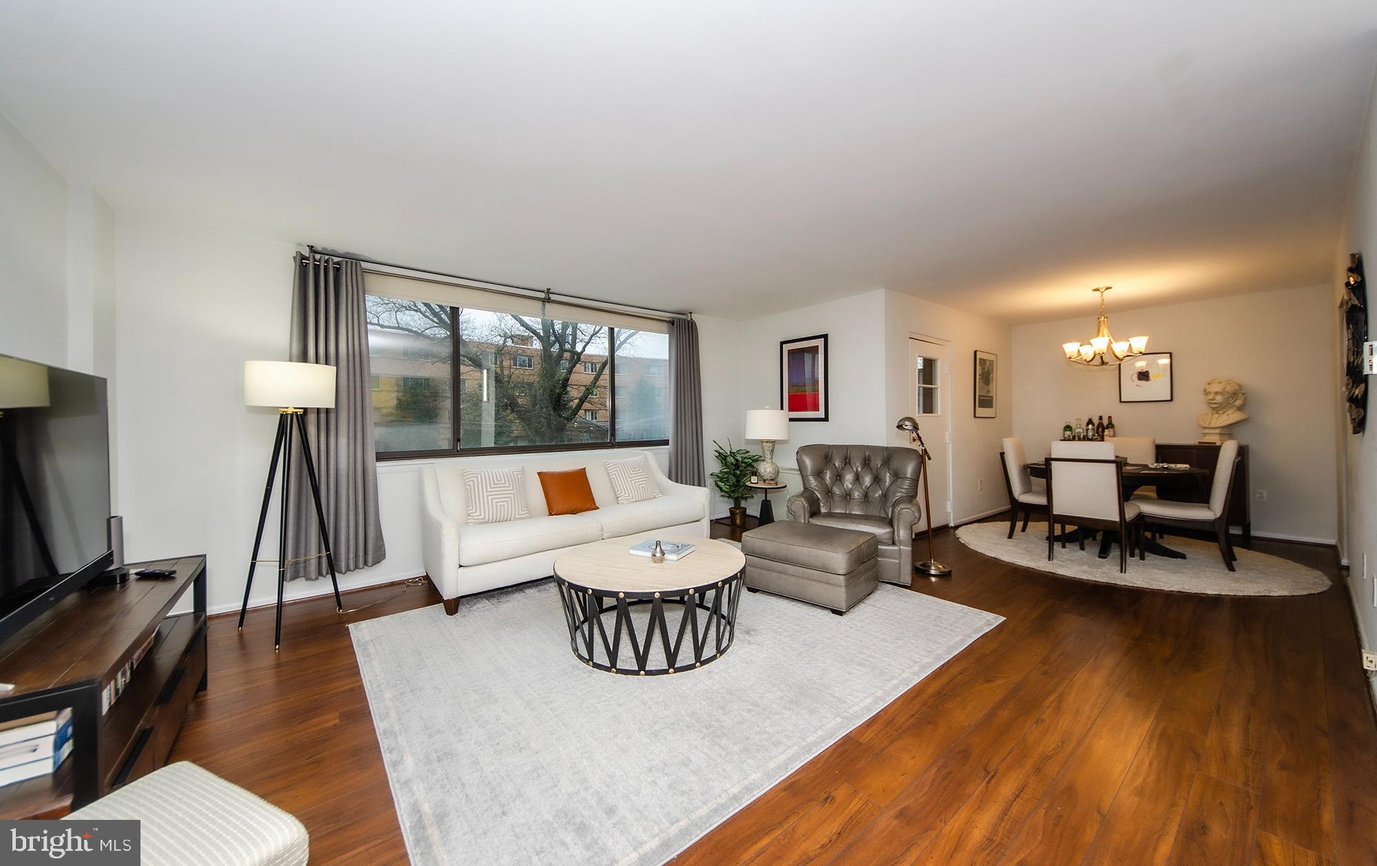 LORCOM HOUSE - Residential