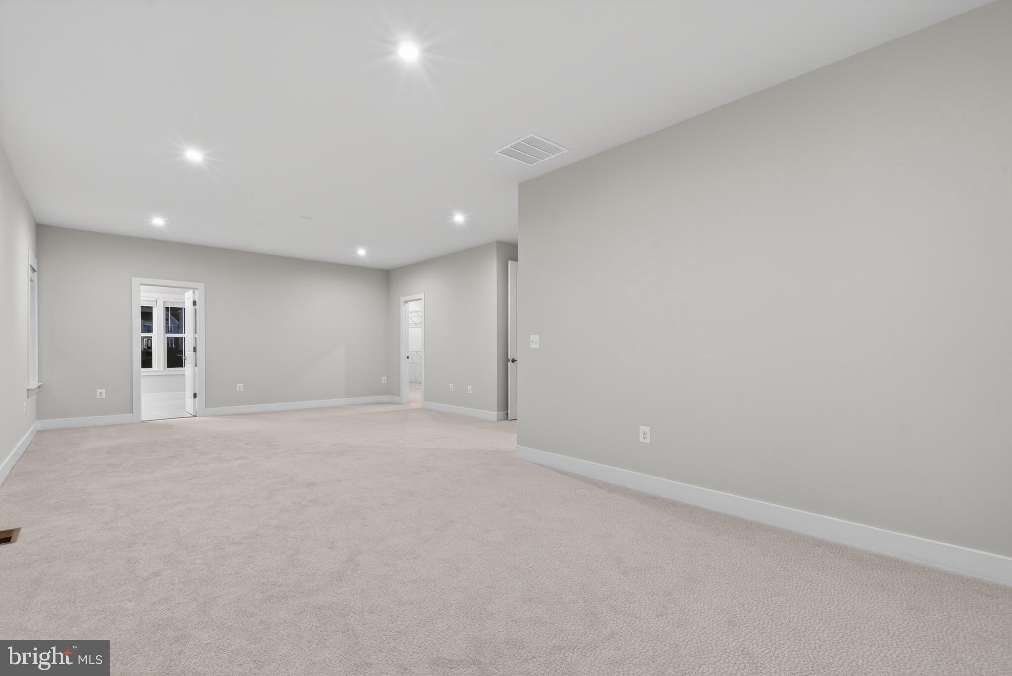 WOODBORNE PRESERVE - Residential