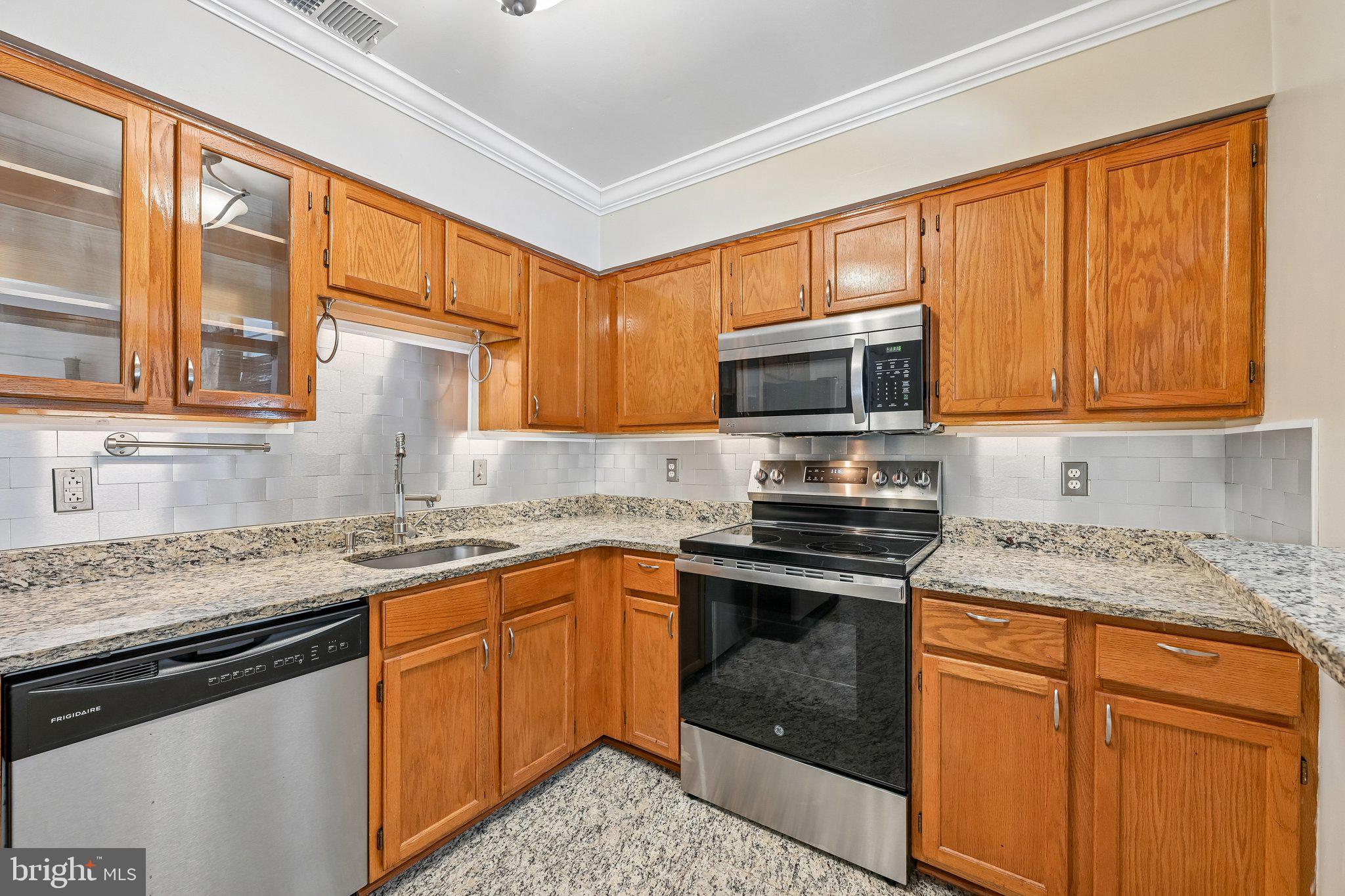 THE VILLAGE AT GREENS OF PATUXENT - Residential