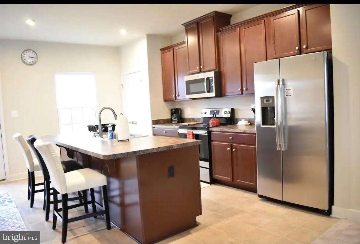 POTOMAC STATION - Residential Lease