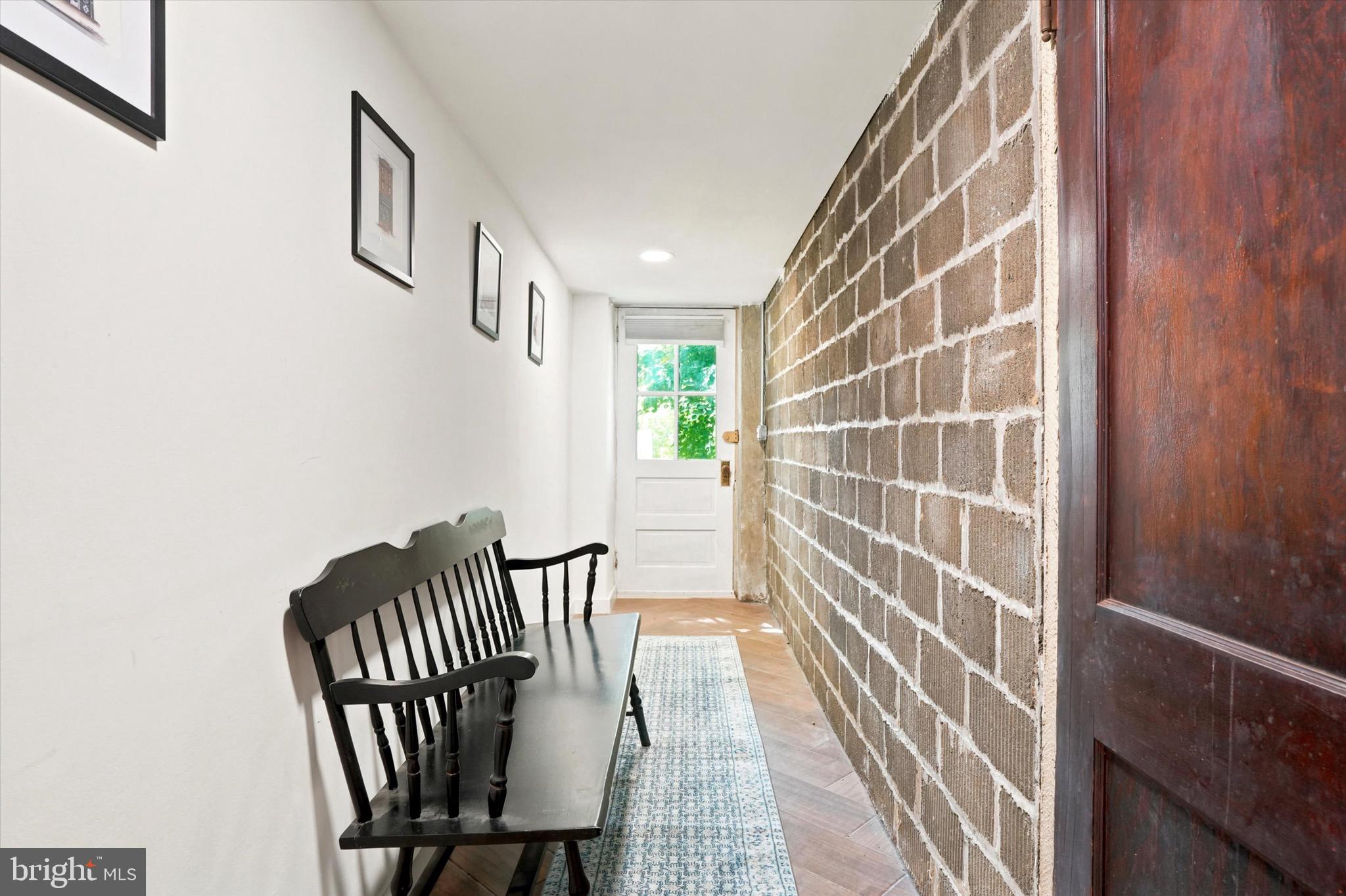 OLD WYNCOTE - Residential