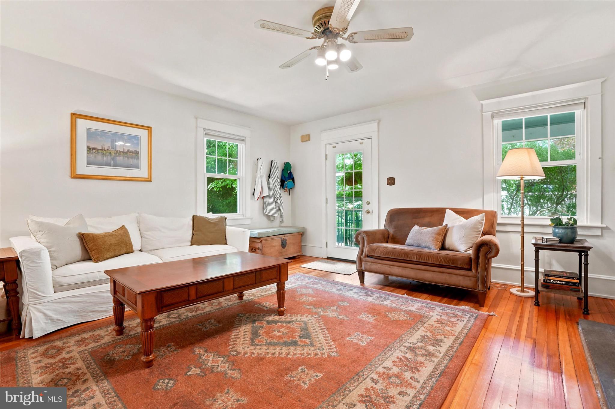 OLD WYNCOTE - Residential