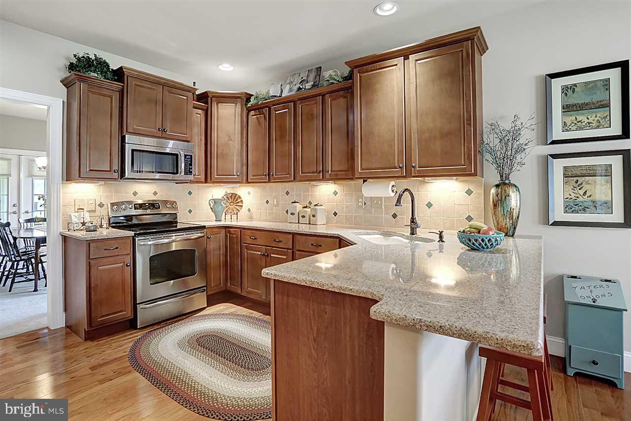 DEER RUN COMMONS - Residential