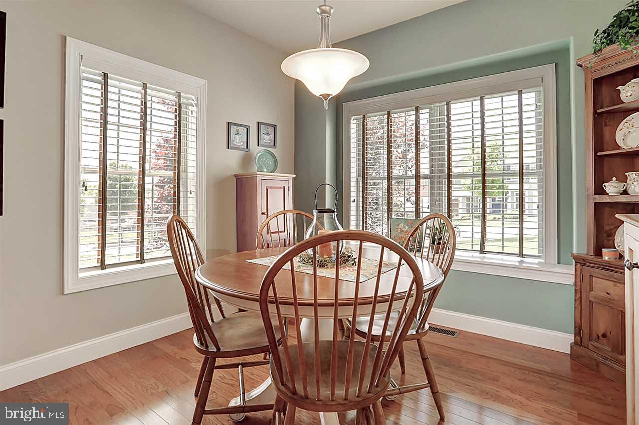 DEER RUN COMMONS - Residential