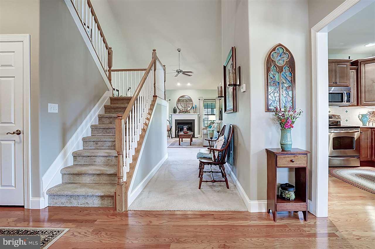 DEER RUN COMMONS - Residential