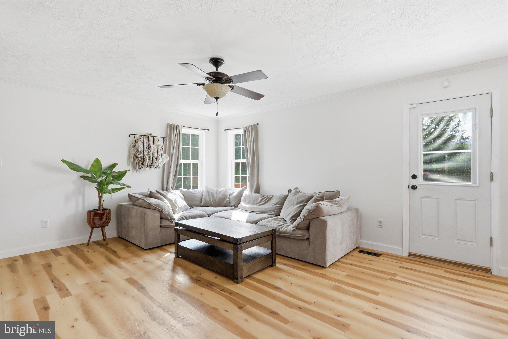 BROOK ESTATES - Residential