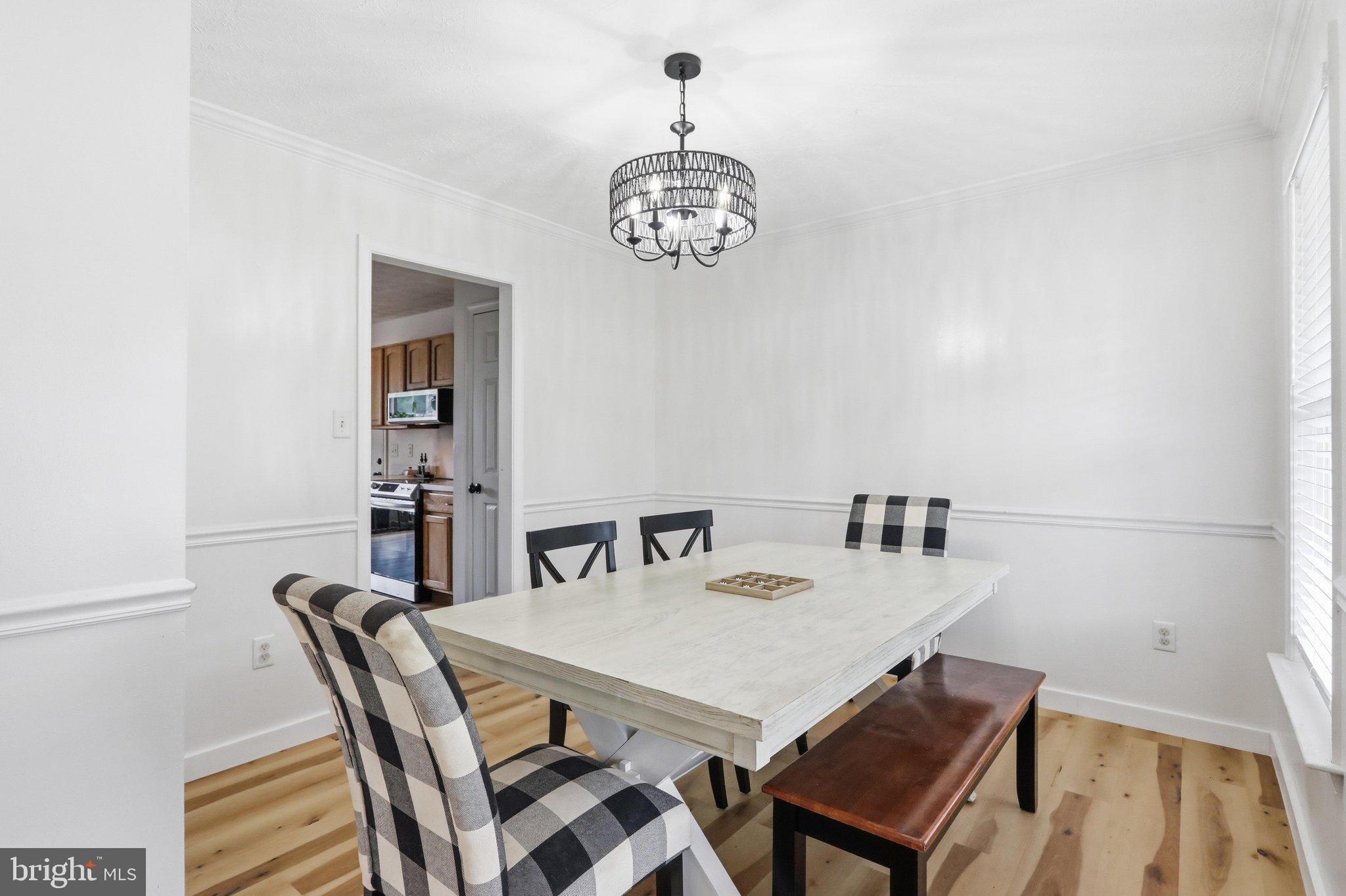 BROOK ESTATES - Residential