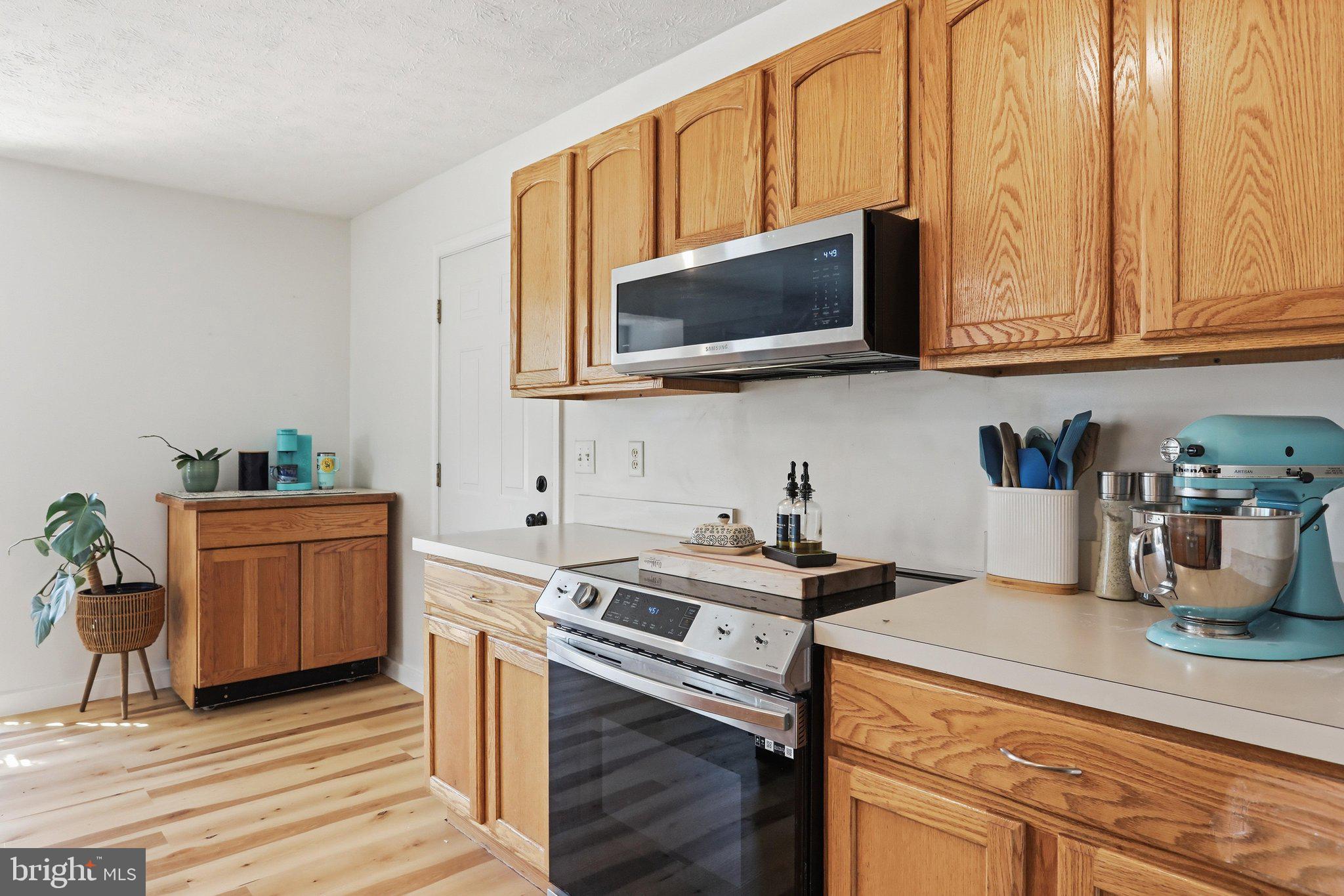 BROOK ESTATES - Residential