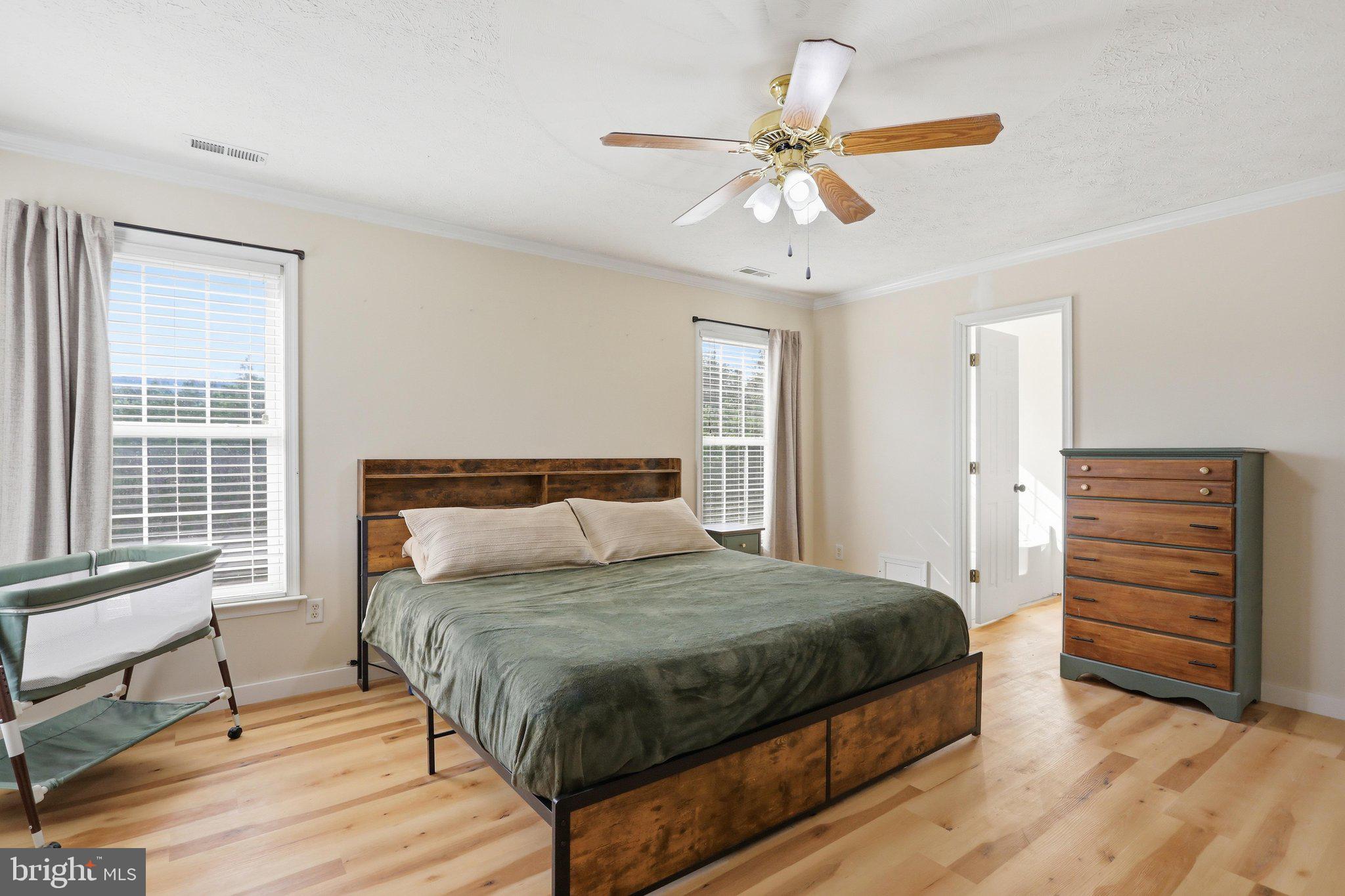 BROOK ESTATES - Residential