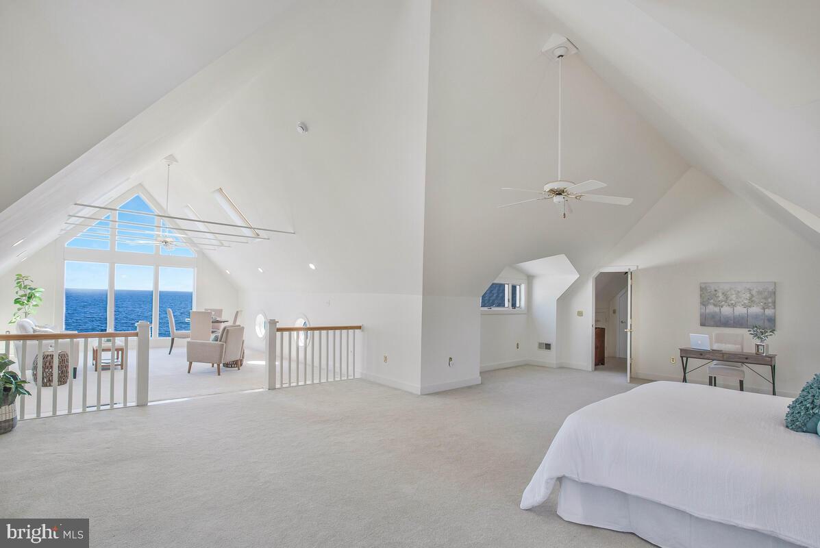 BAY HEAD - Residential