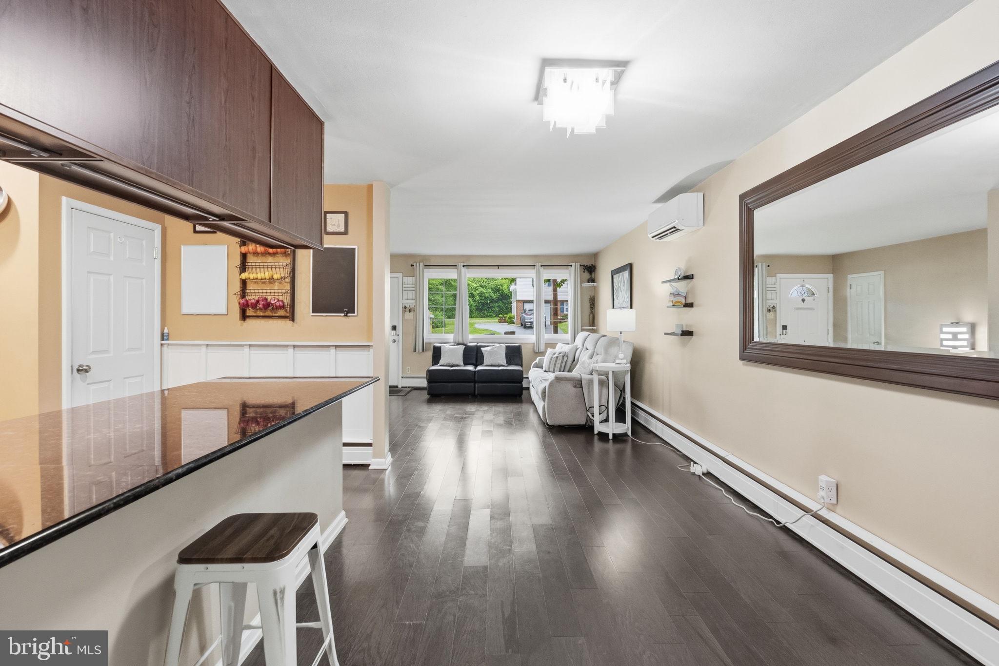 LOWELL HILLS - Residential