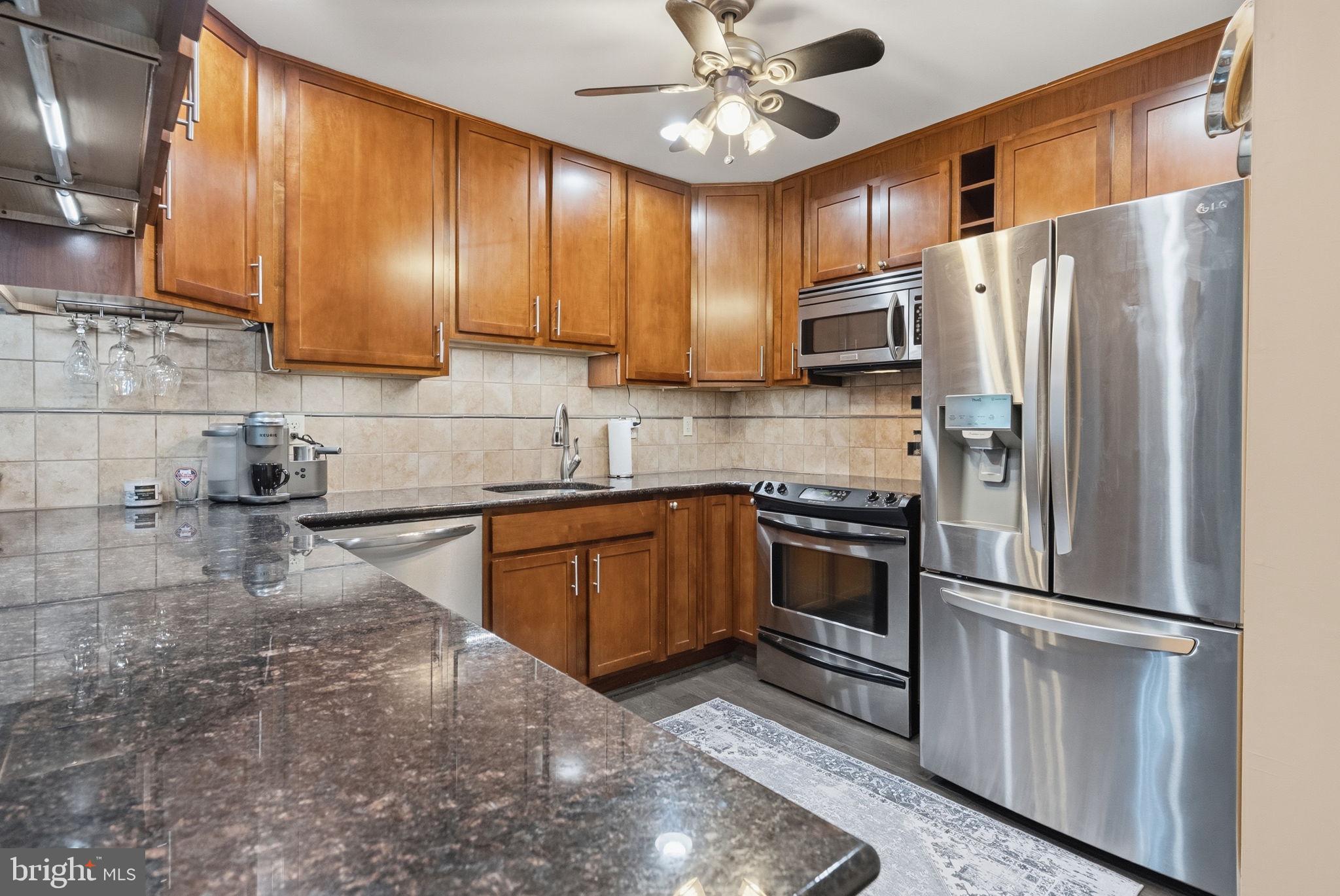 LOWELL HILLS - Residential