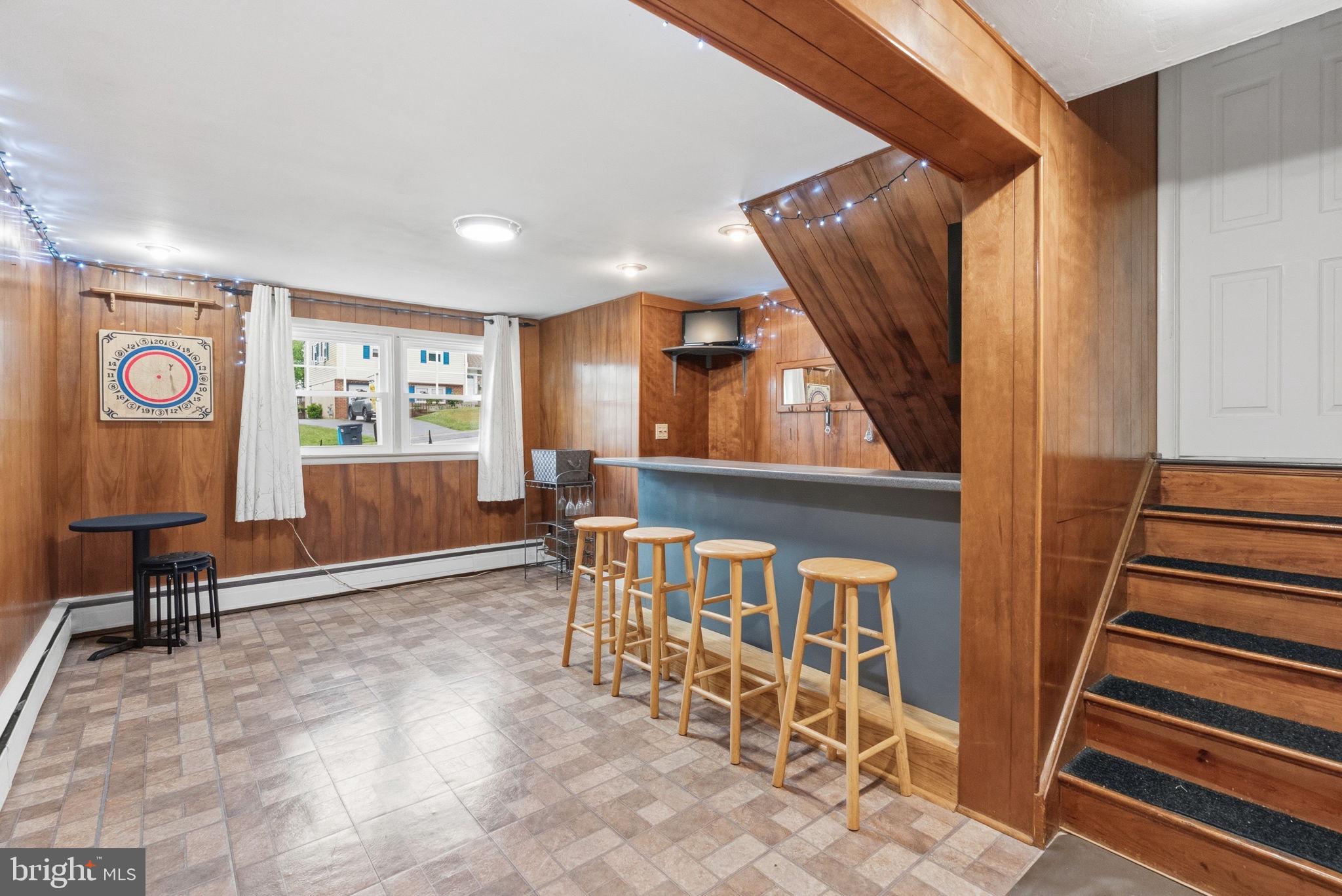 LOWELL HILLS - Residential