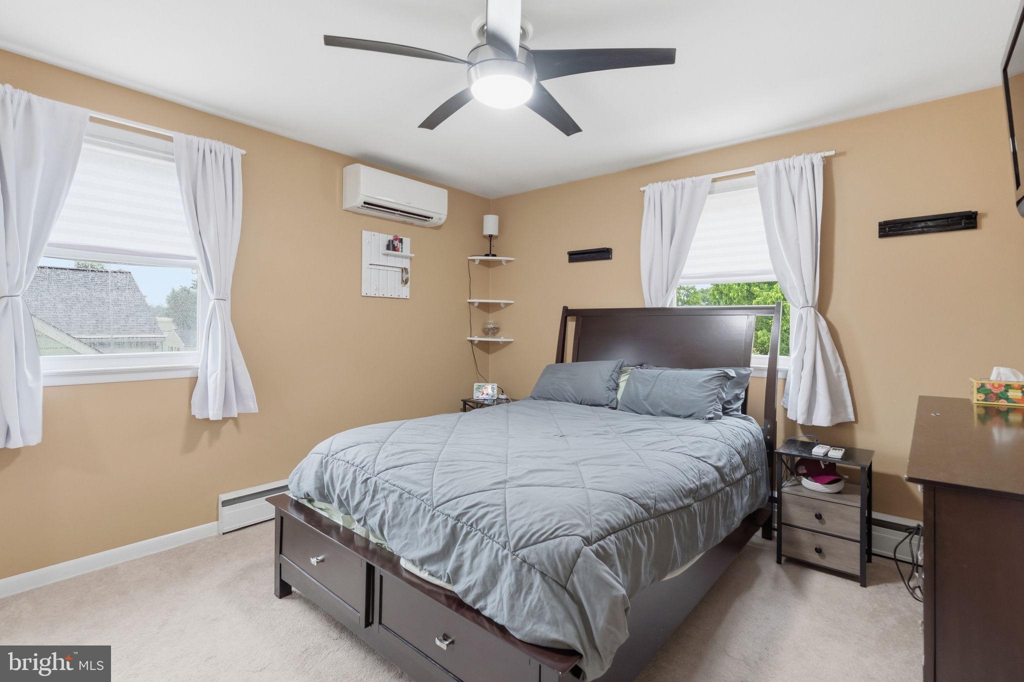 LOWELL HILLS - Residential