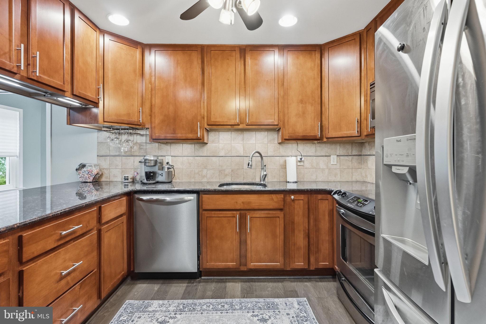 LOWELL HILLS - Residential