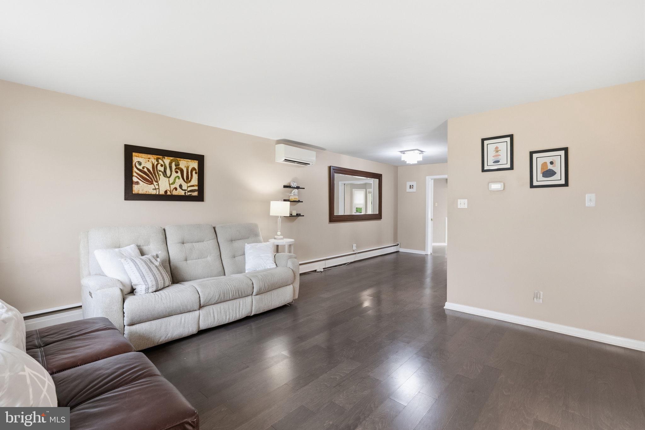 LOWELL HILLS - Residential
