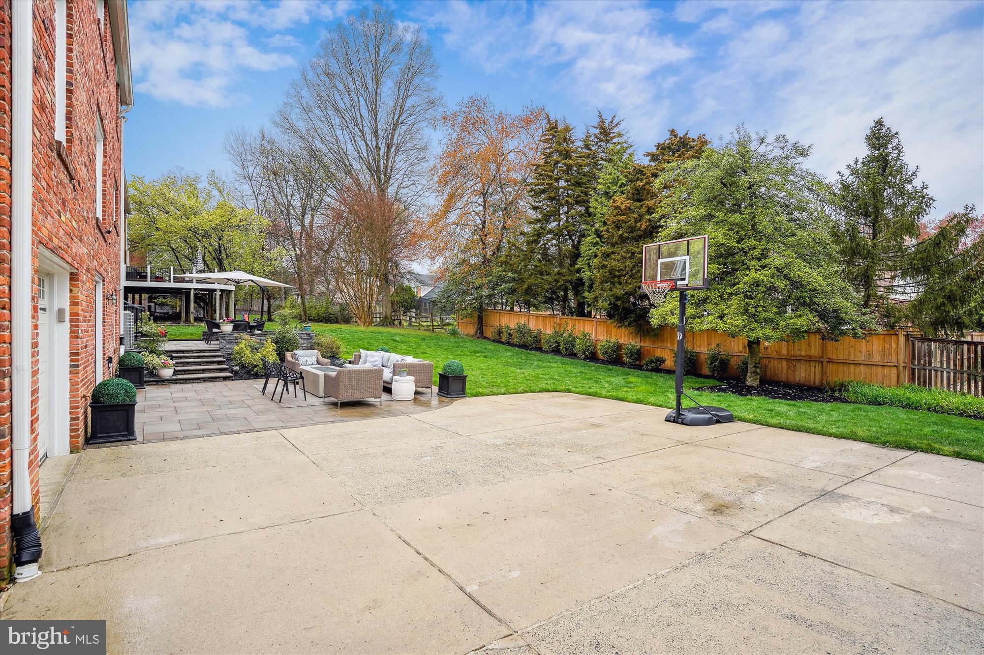 OLD FARM - Residential