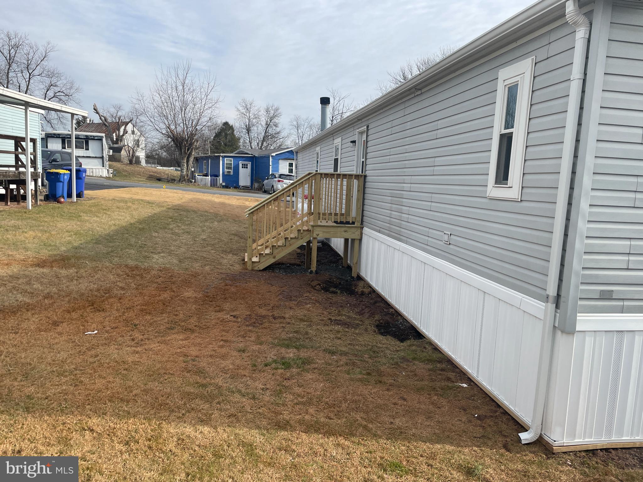 MEADOW RUN - Residential