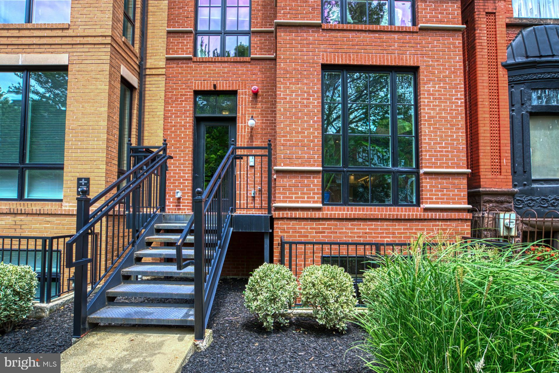 MT VERNON SQUARE - Residential