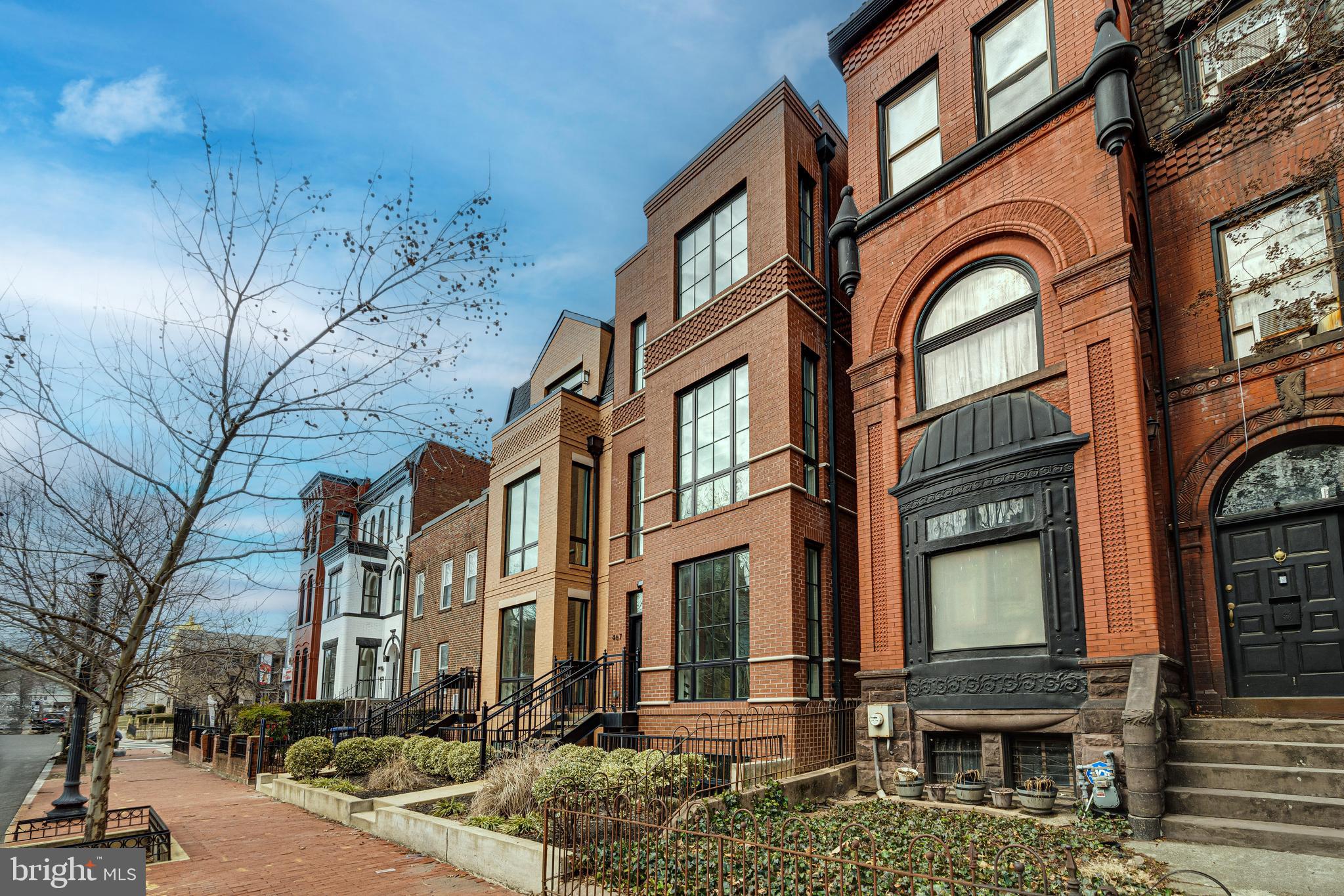 MT VERNON SQUARE - Residential