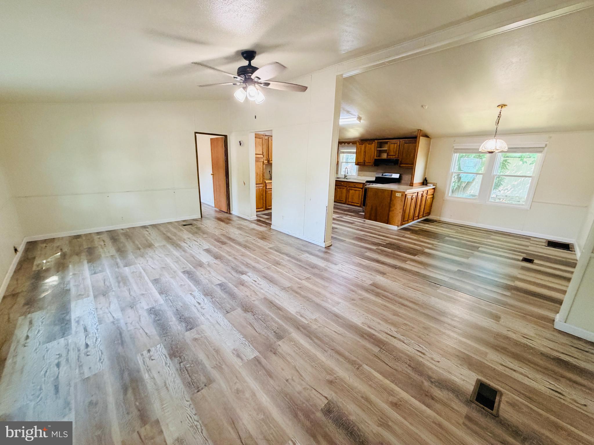 PERSIMMON PARK PL - Residential
