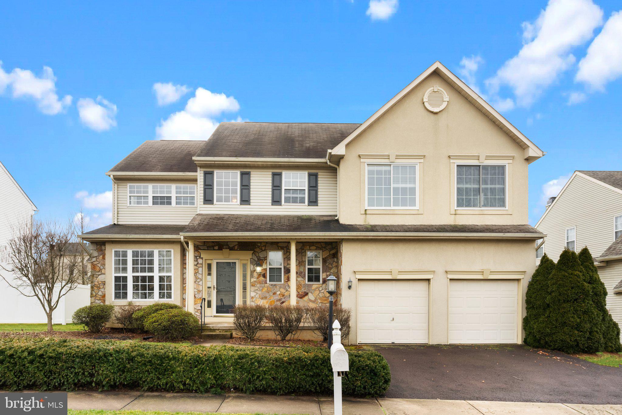 OLDE VILLAGE - Residential