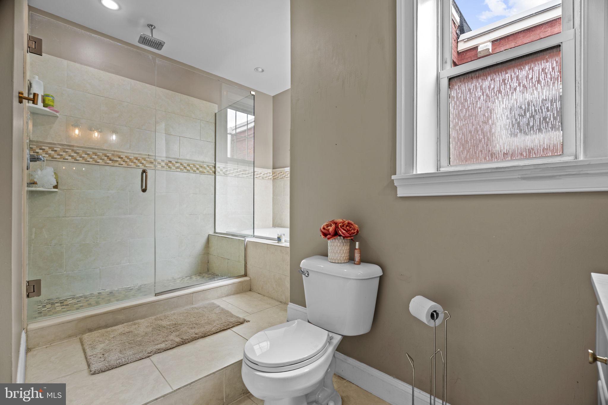 FAIRMOUNT - Residential