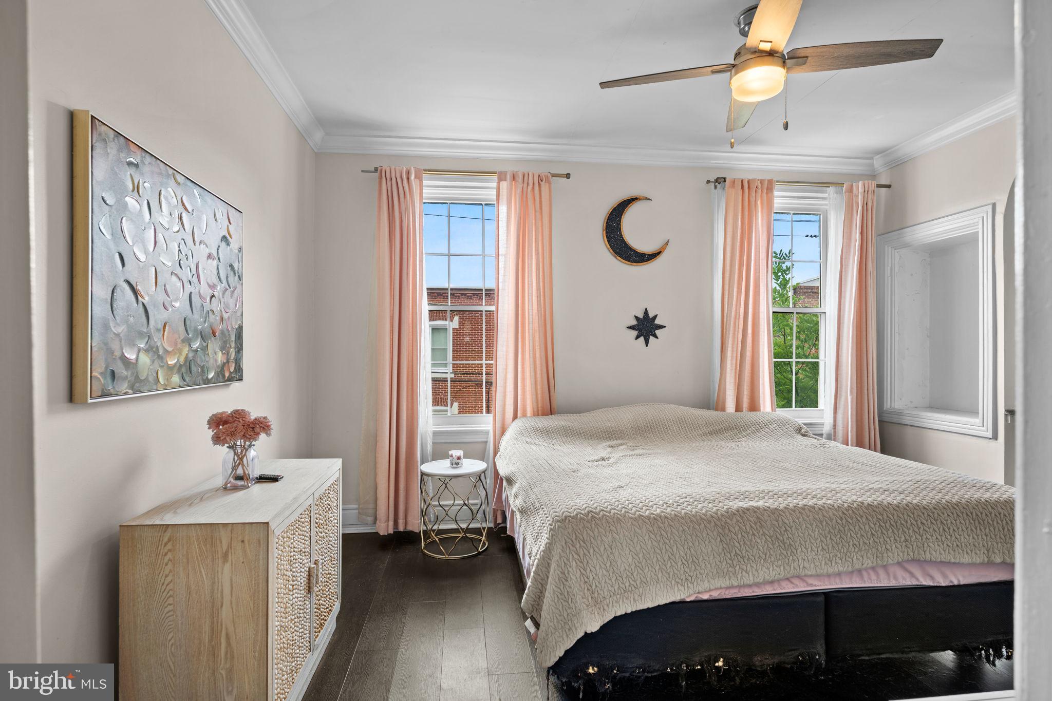 FAIRMOUNT - Residential