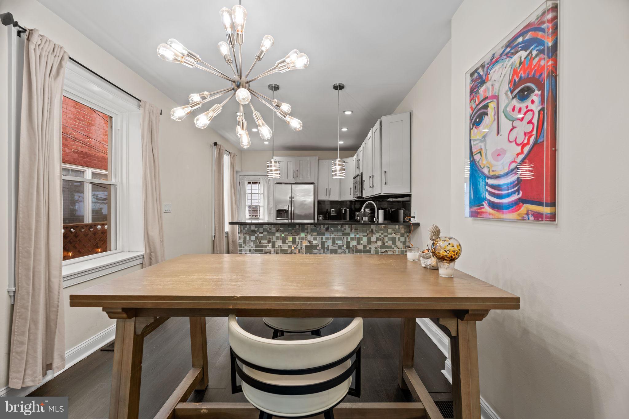 FAIRMOUNT - Residential